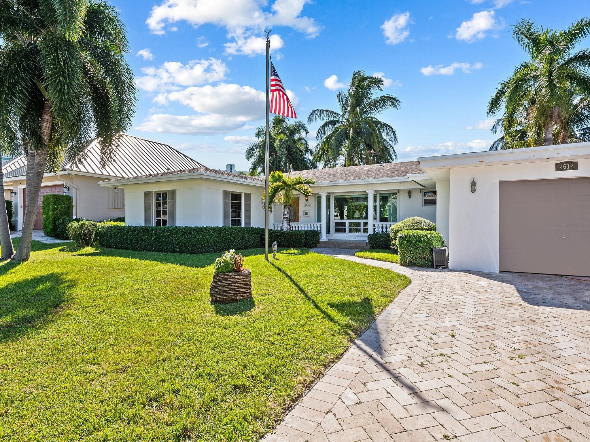 2612 Grace Drive, Fort Lauderdale, FL 33316 — photo 7 of 34