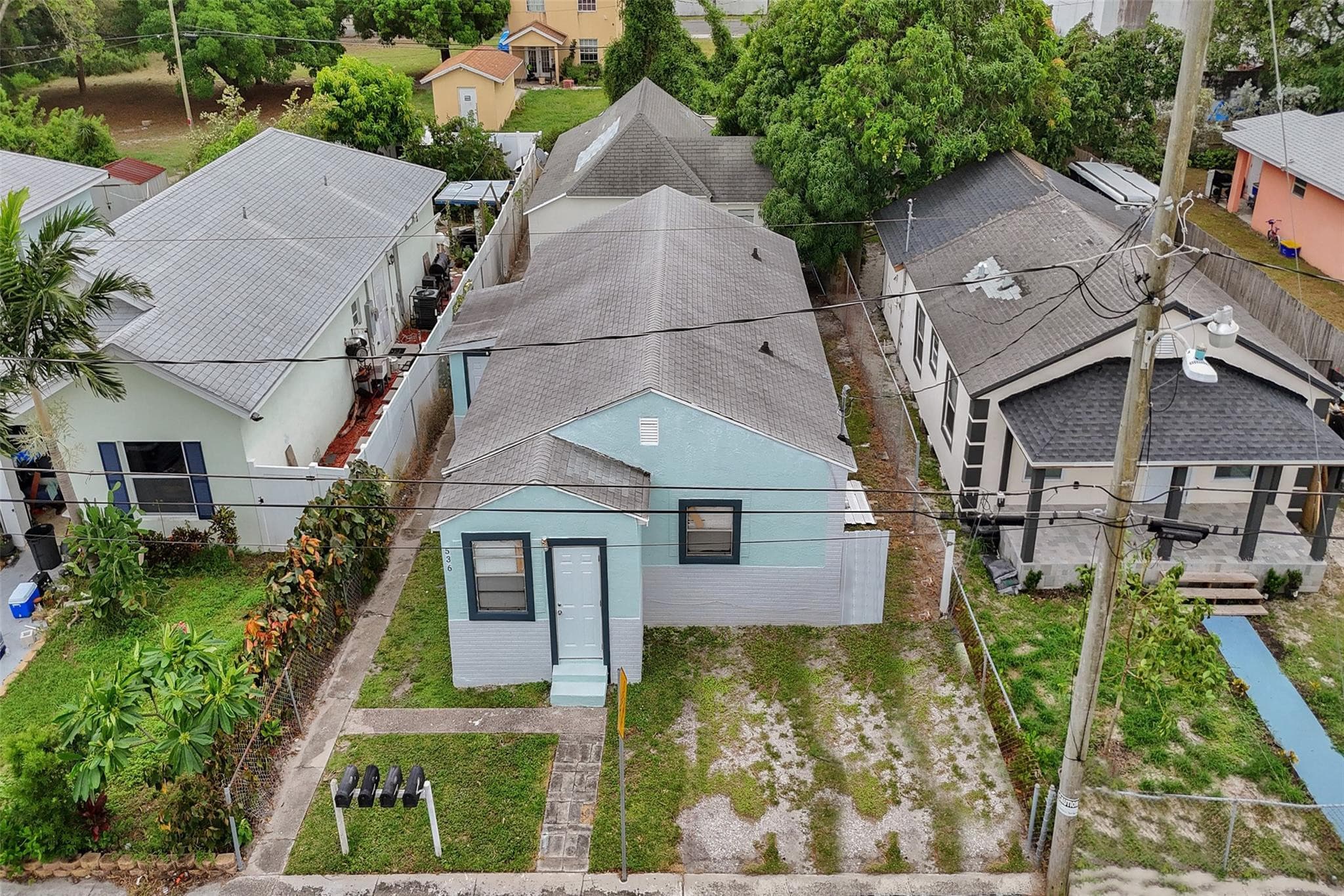 536 18th Street, West Palm Beach, FL 33407 — photo 1 of 21
