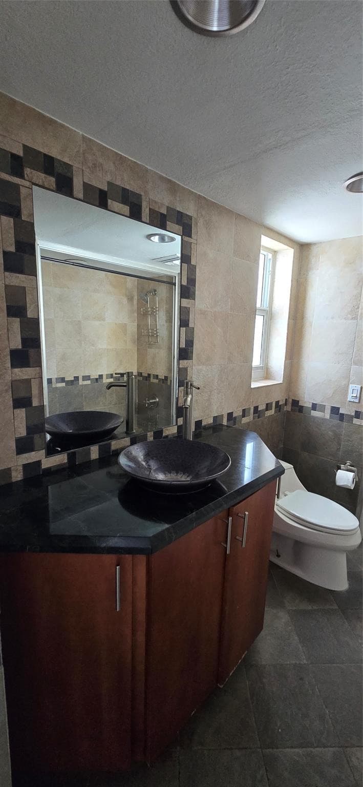 200 S Birch Road 121, Fort Lauderdale, FL 33316 — photo 9 of 15