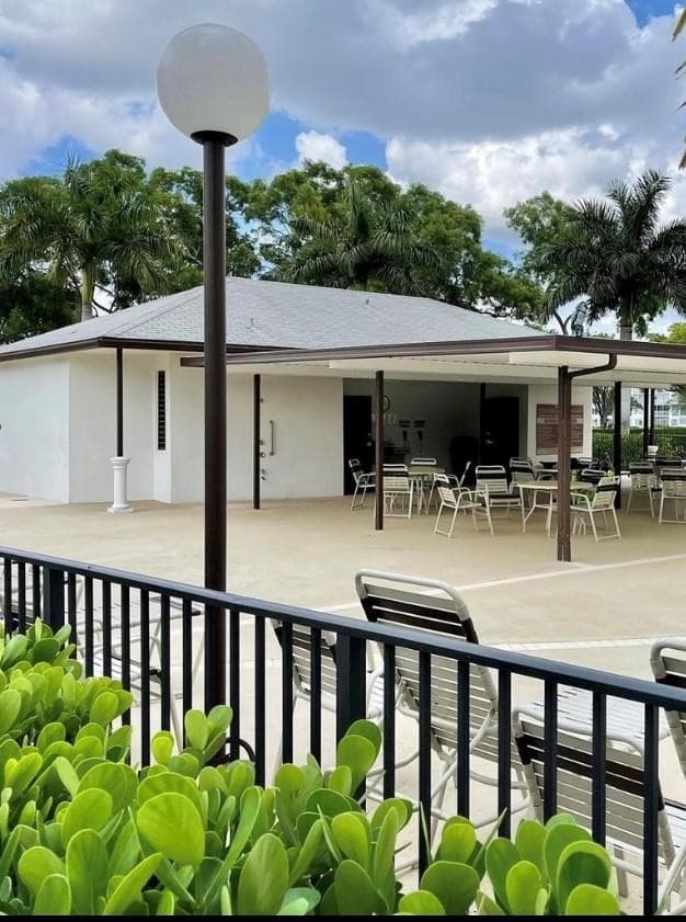336 Brighton H 336, Boca Raton, FL 33434 — photo 30 of 32