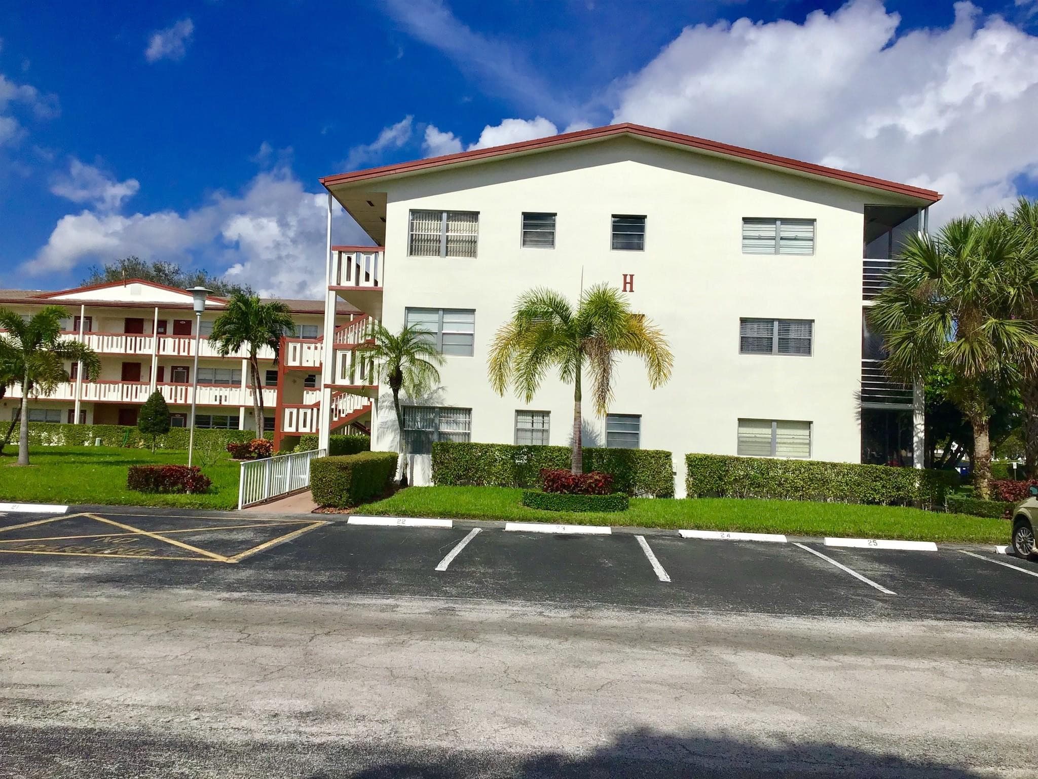 308 Brighton H 308, Boca Raton, FL 33434 — photo 1 of 22