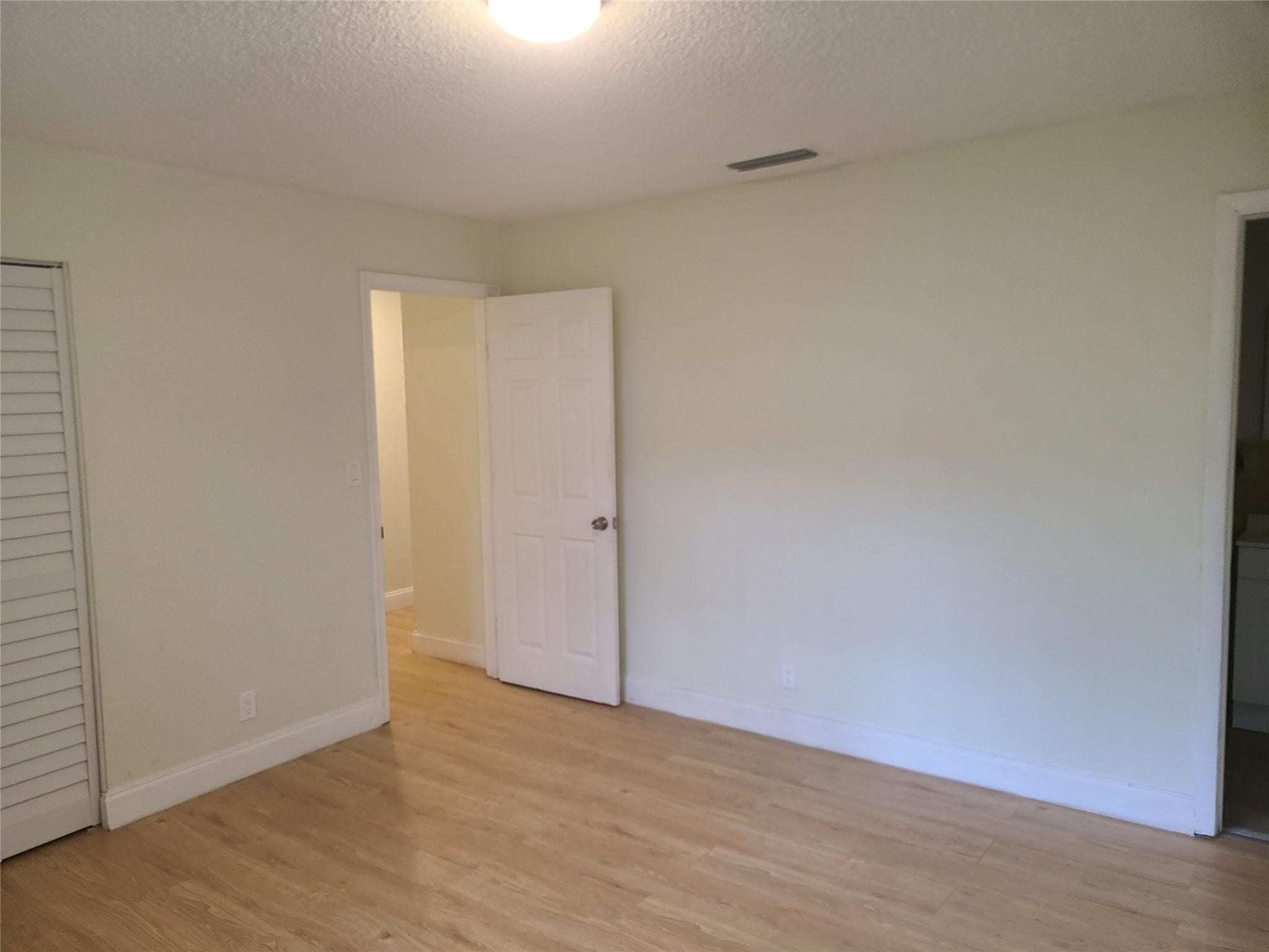 25 NW 11th Street, Fort Lauderdale, FL 33311 — photo 37 of 51