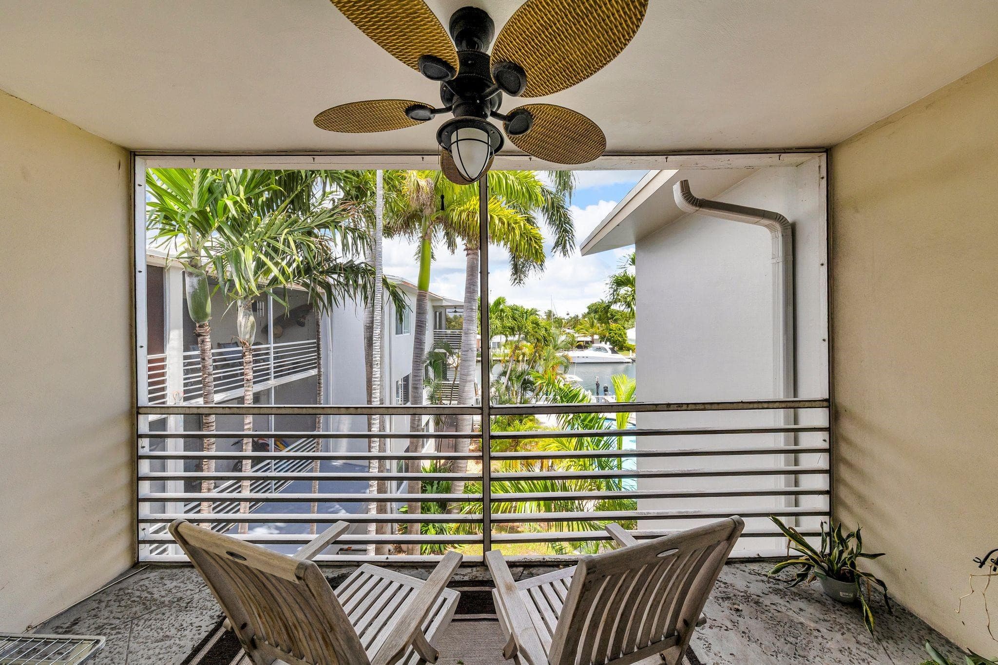 1535 SE 15th Street 305, Fort Lauderdale, FL 33316 — photo 2 of 33