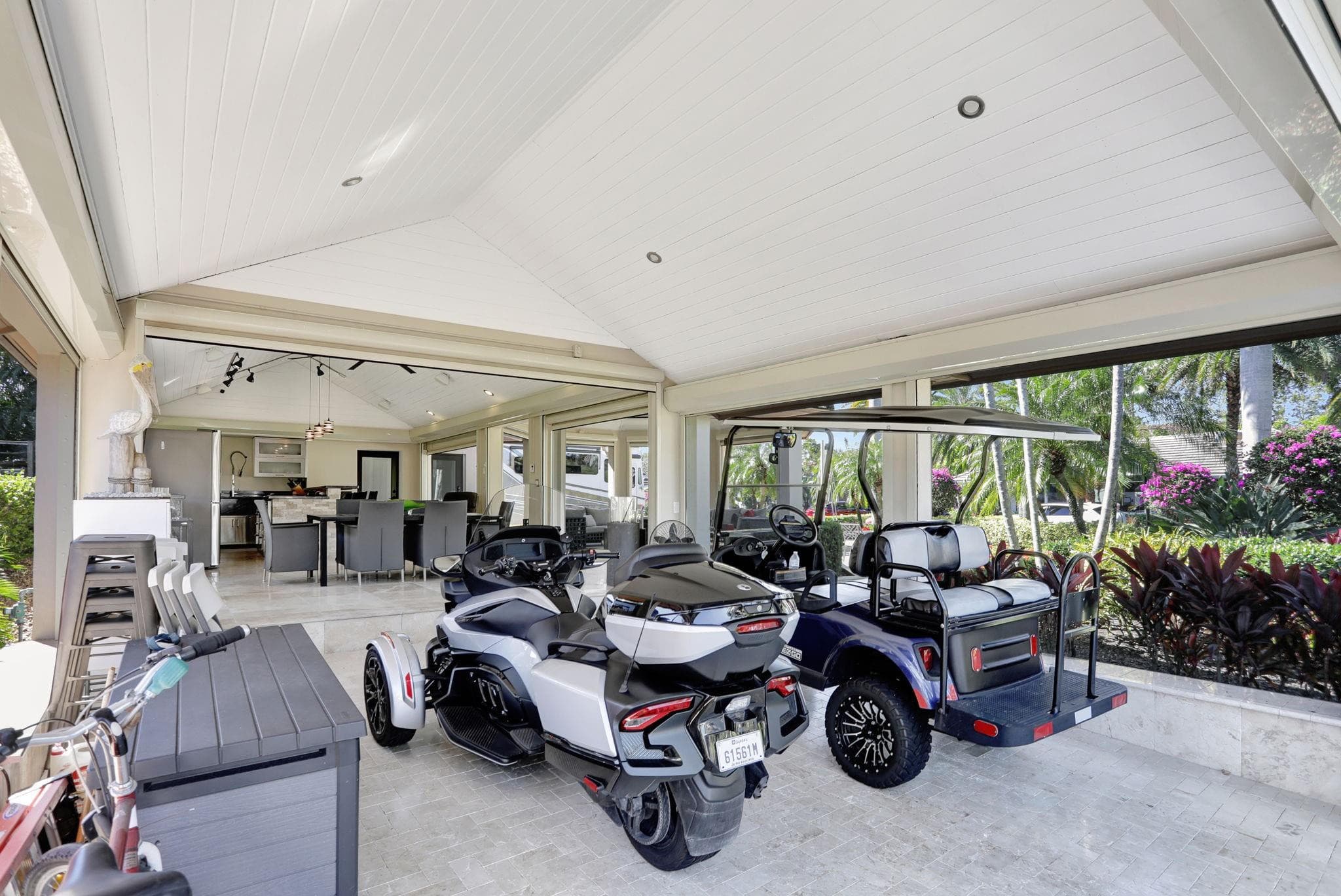 431 S Cortez Drive 431, Margate, FL 33068 — photo 17 of 35