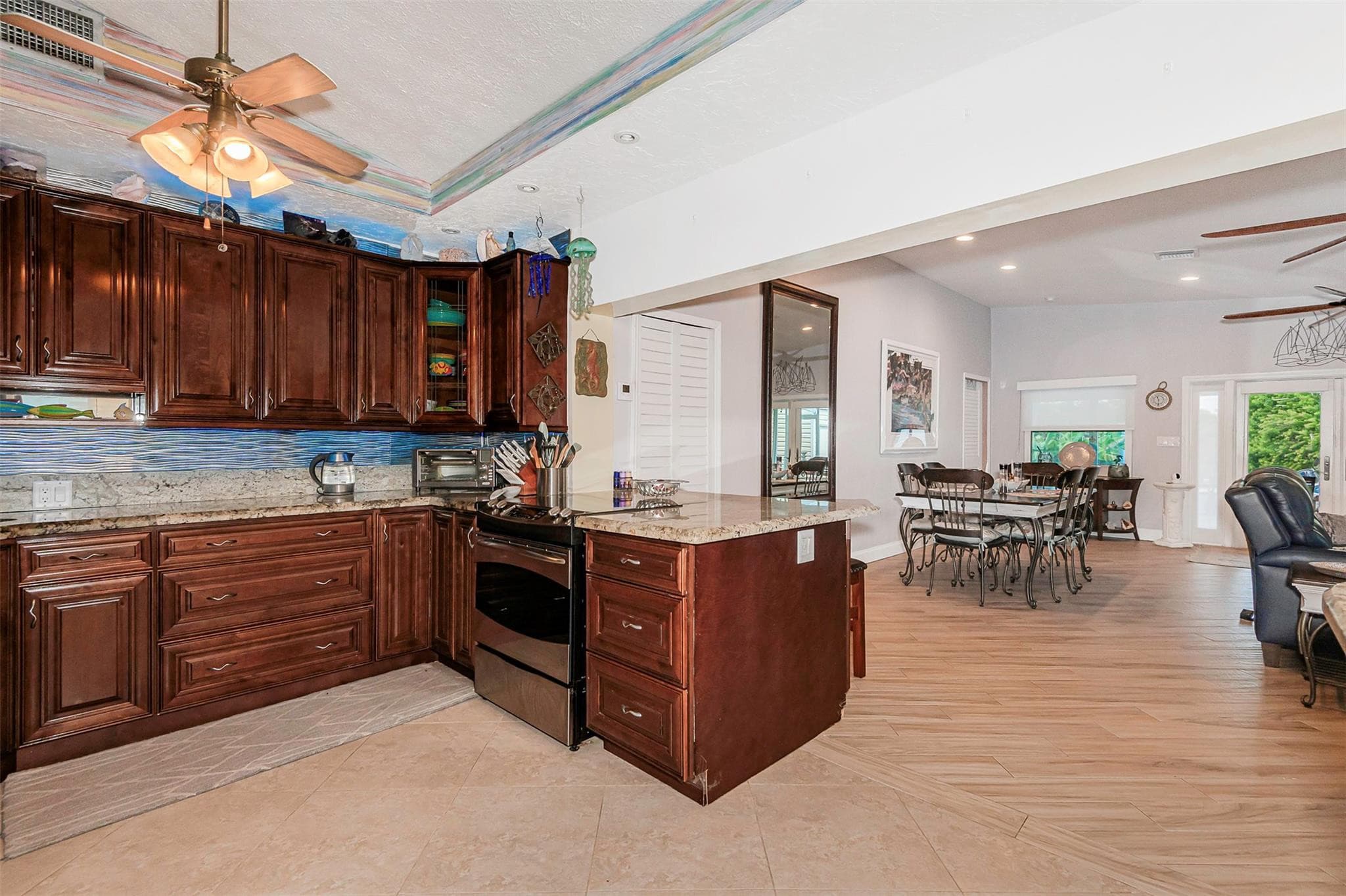 4717 SW 35th Avenue, Dania Beach, FL 33312 — photo 12 of 36