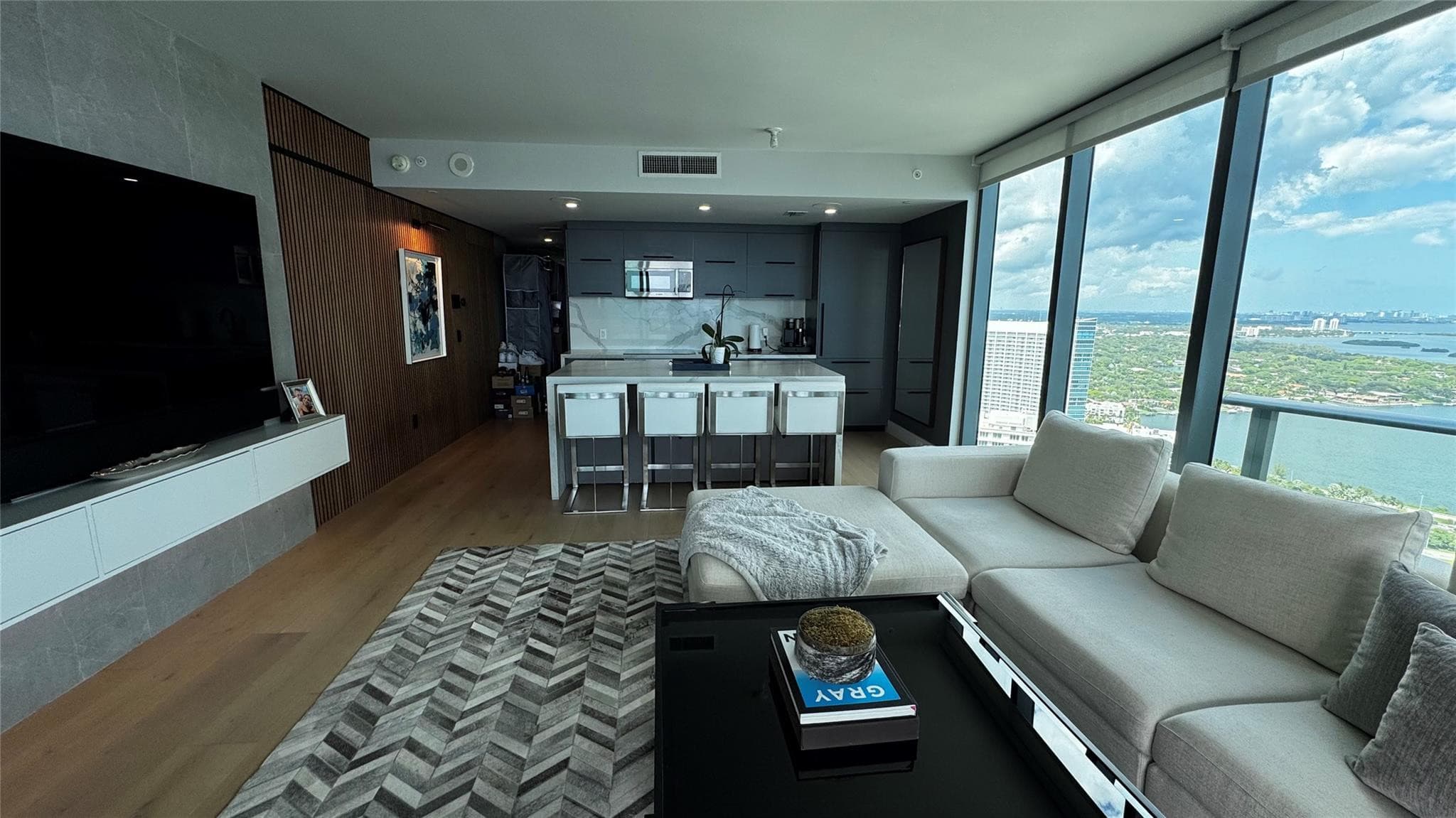 650 NE 32nd Street 4307, Miami, FL 33137 — photo 7 of 46