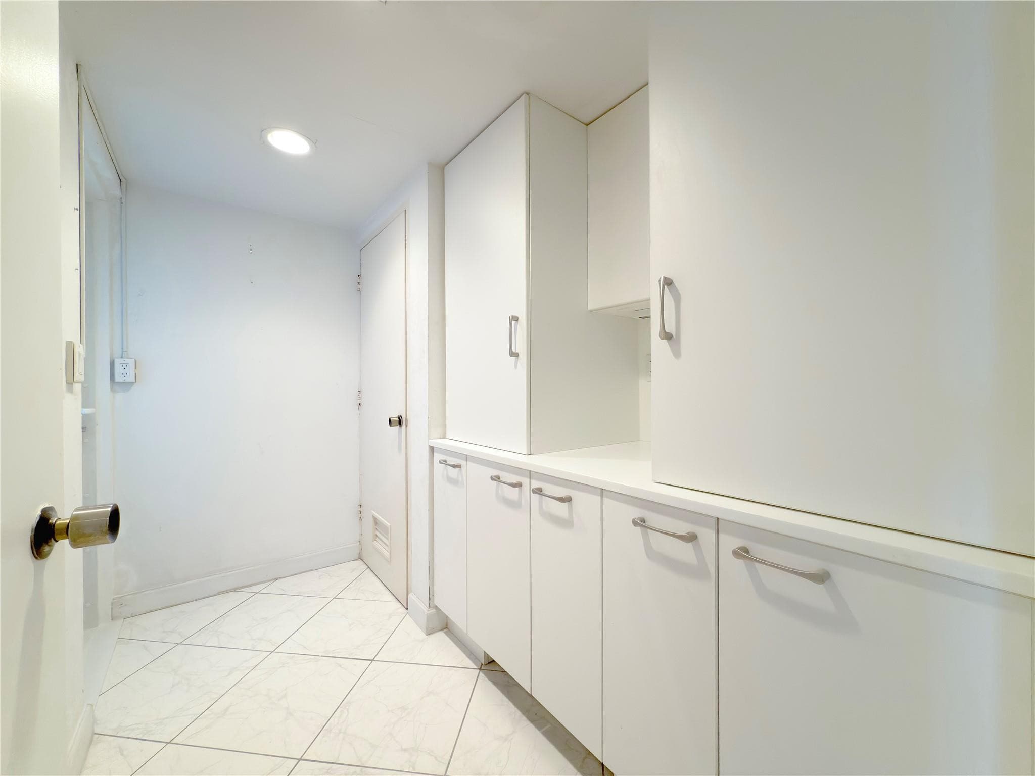 2000 S Ocean Drive 510, Fort Lauderdale, FL 33316 — photo 23 of 30