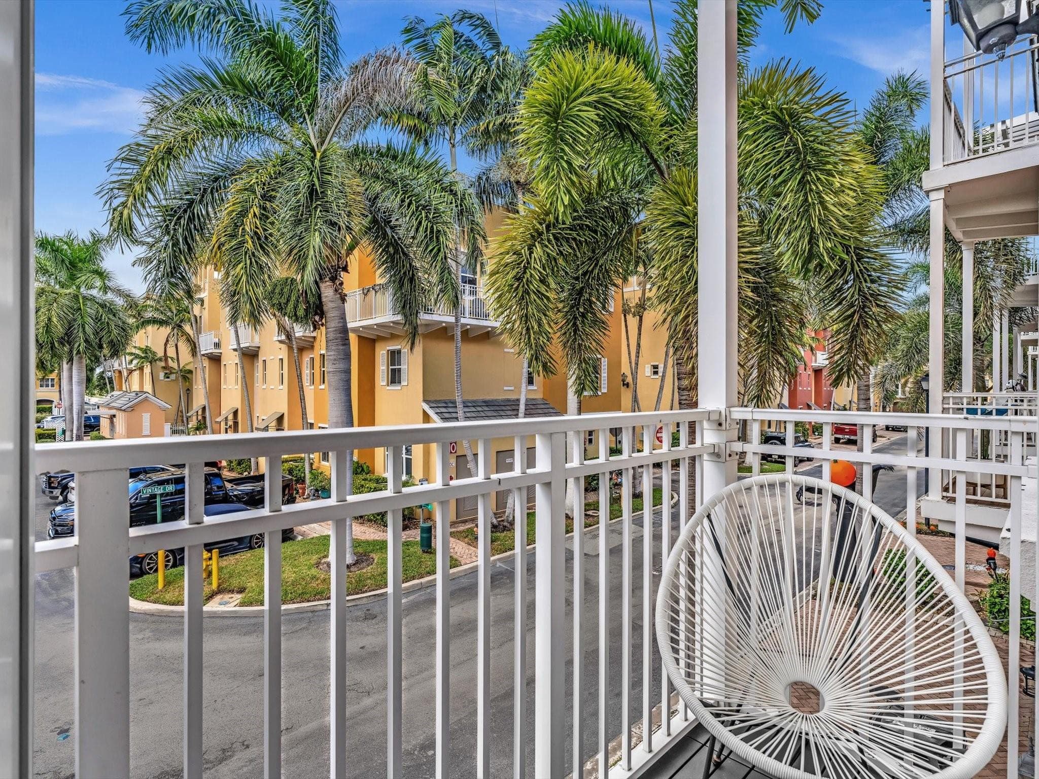 2329 Vintage Drive 2329, Lighthouse Point, FL 33064 — photo 19 of 65