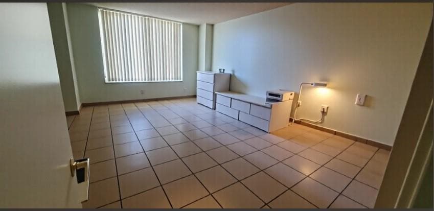 250 174th Street 819, Sunny Isles Beach, FL 33160 — photo 7 of 14