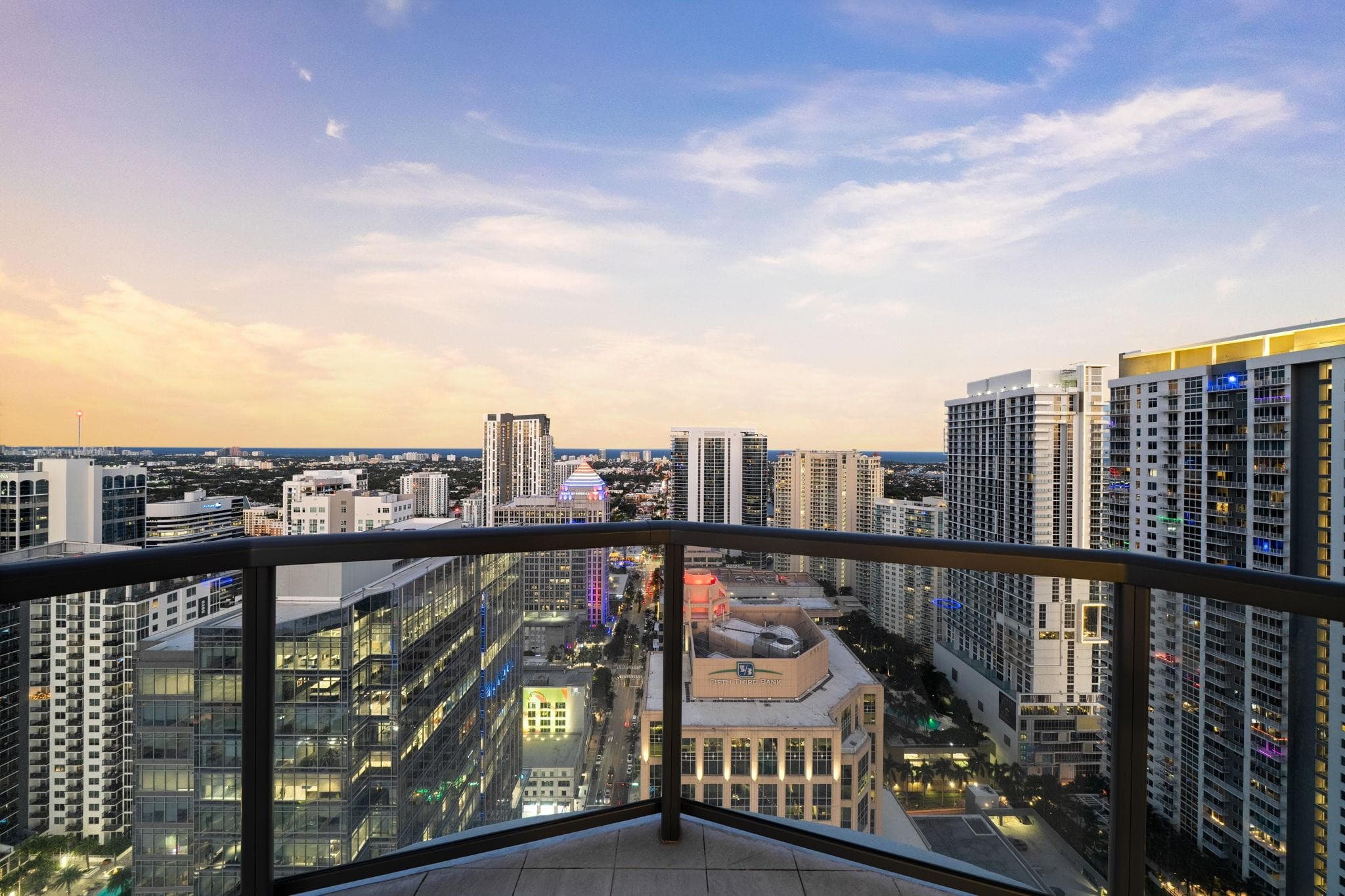 100 E Las Olas Boulevard 4001, Fort Lauderdale, FL 33301 — photo 13 of 38