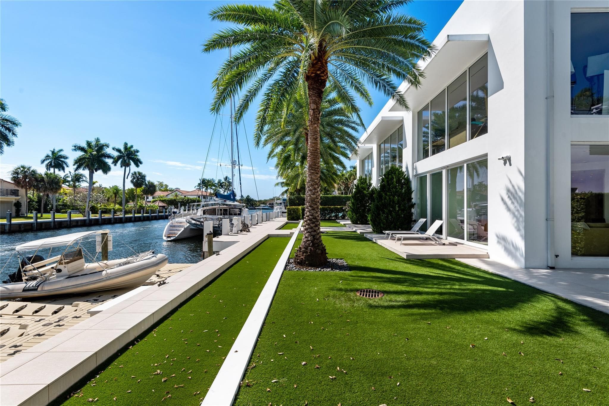 500 Isle Of Capri Drive, Fort Lauderdale, FL 33301 — photo 35 of 70