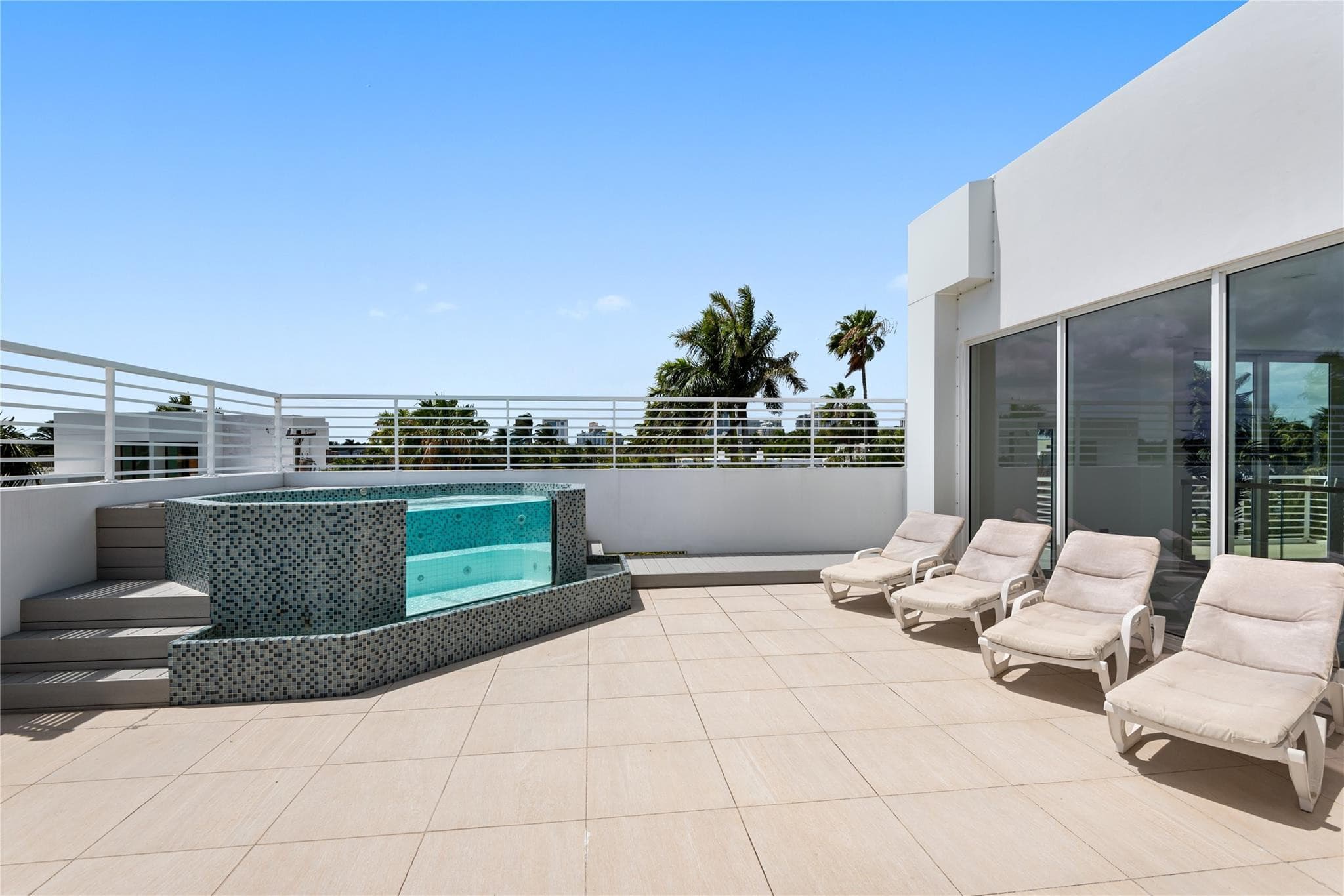 500 Isle Of Capri Drive, Fort Lauderdale, FL 33301 — photo 39 of 70