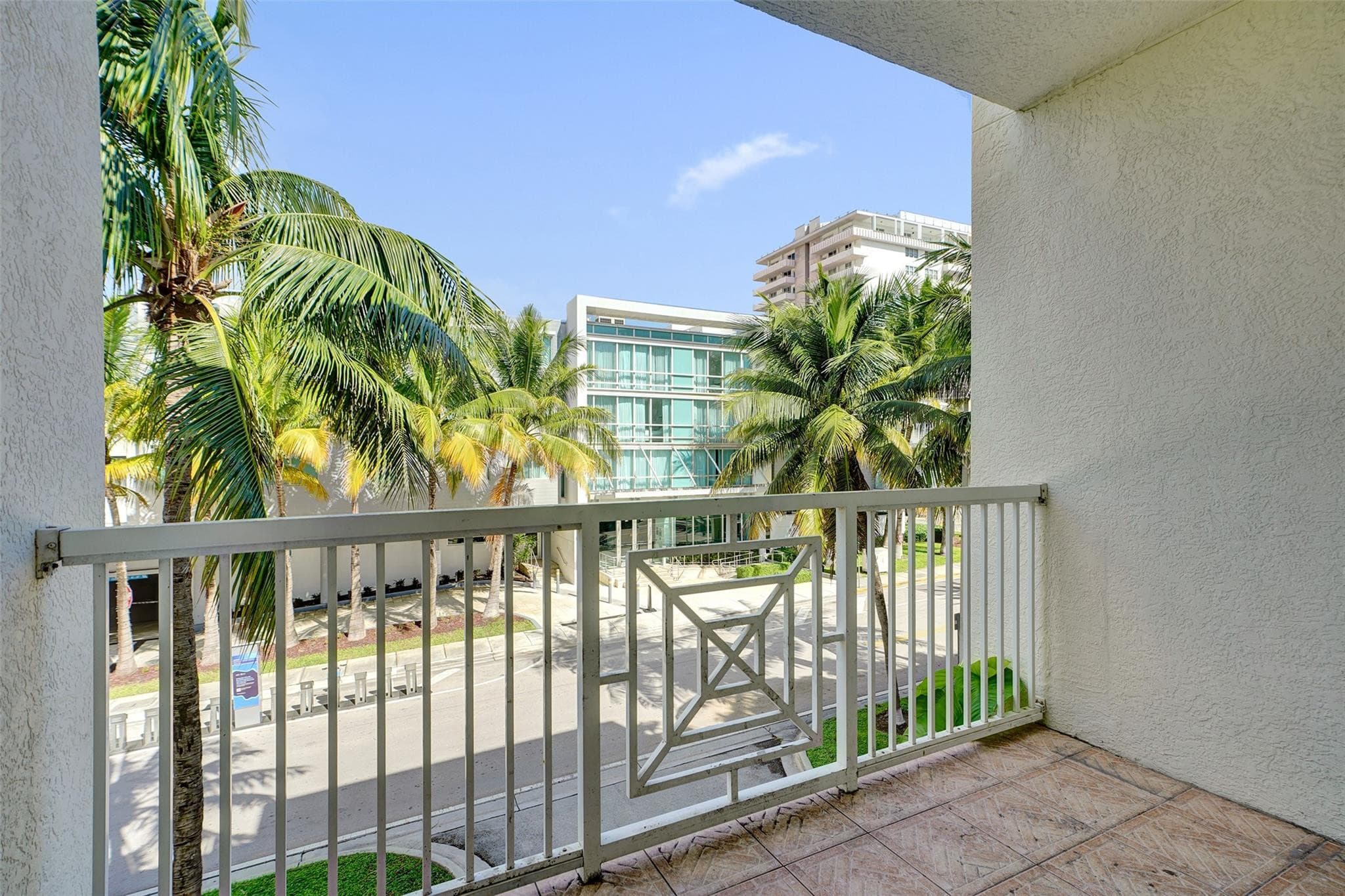 9172 Collins Avenue 302, Surfside, FL 33154 — photo 18 of 30