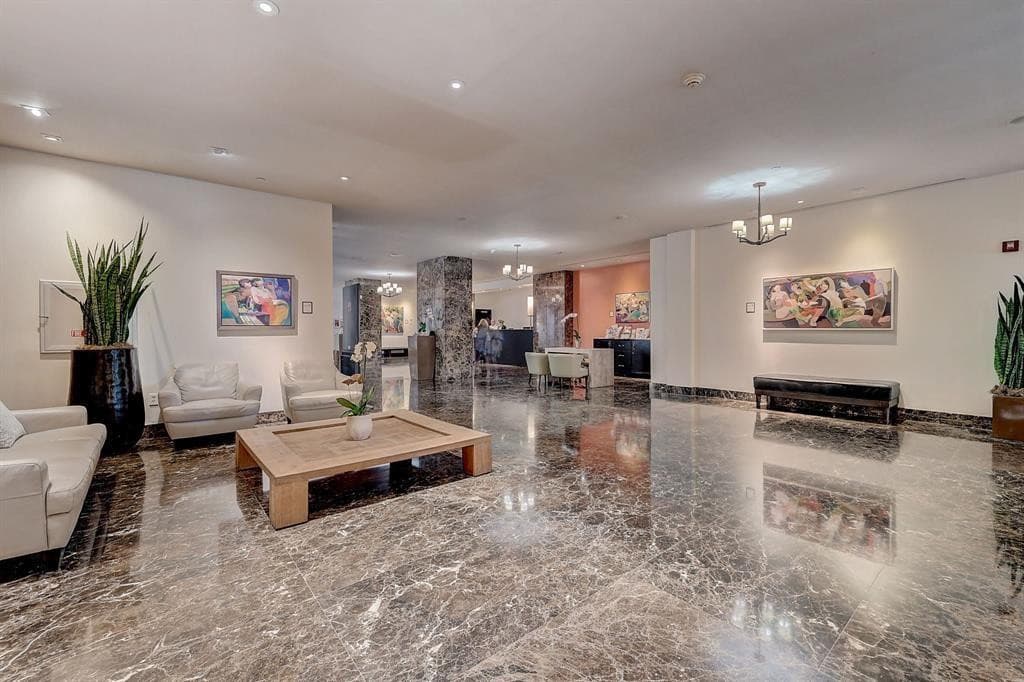601 N Ft Lauderdale Bch Boulevard 905, Fort Lauderdale, FL 33304 — photo 14 of 17