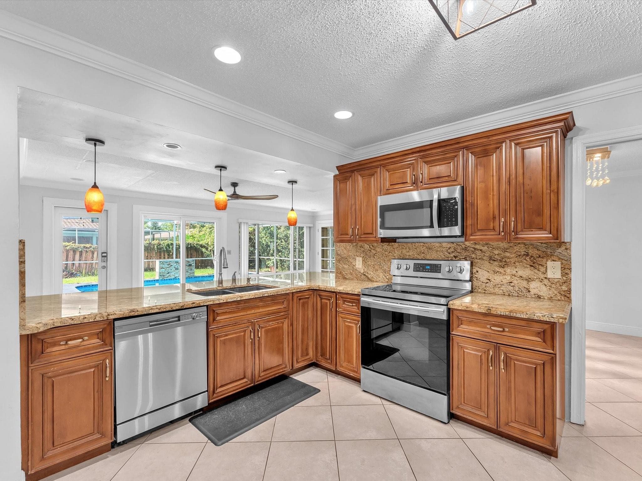 11762 NW 26th Court, Coral Springs, FL 33065 — photo 16 of 37