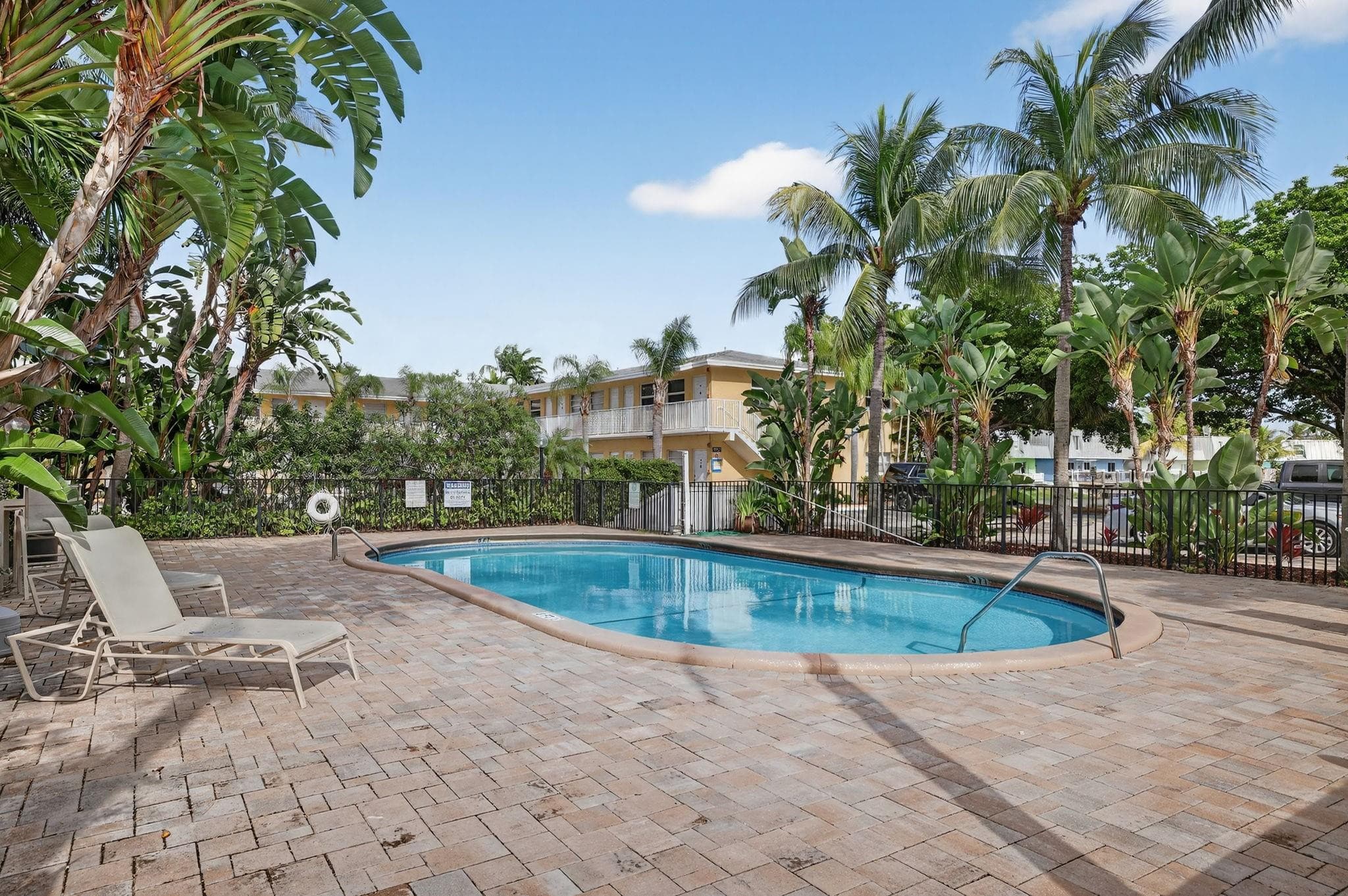 4051 NE 13th Avenue 77, Oakland Park, FL 33334 — photo 39 of 47