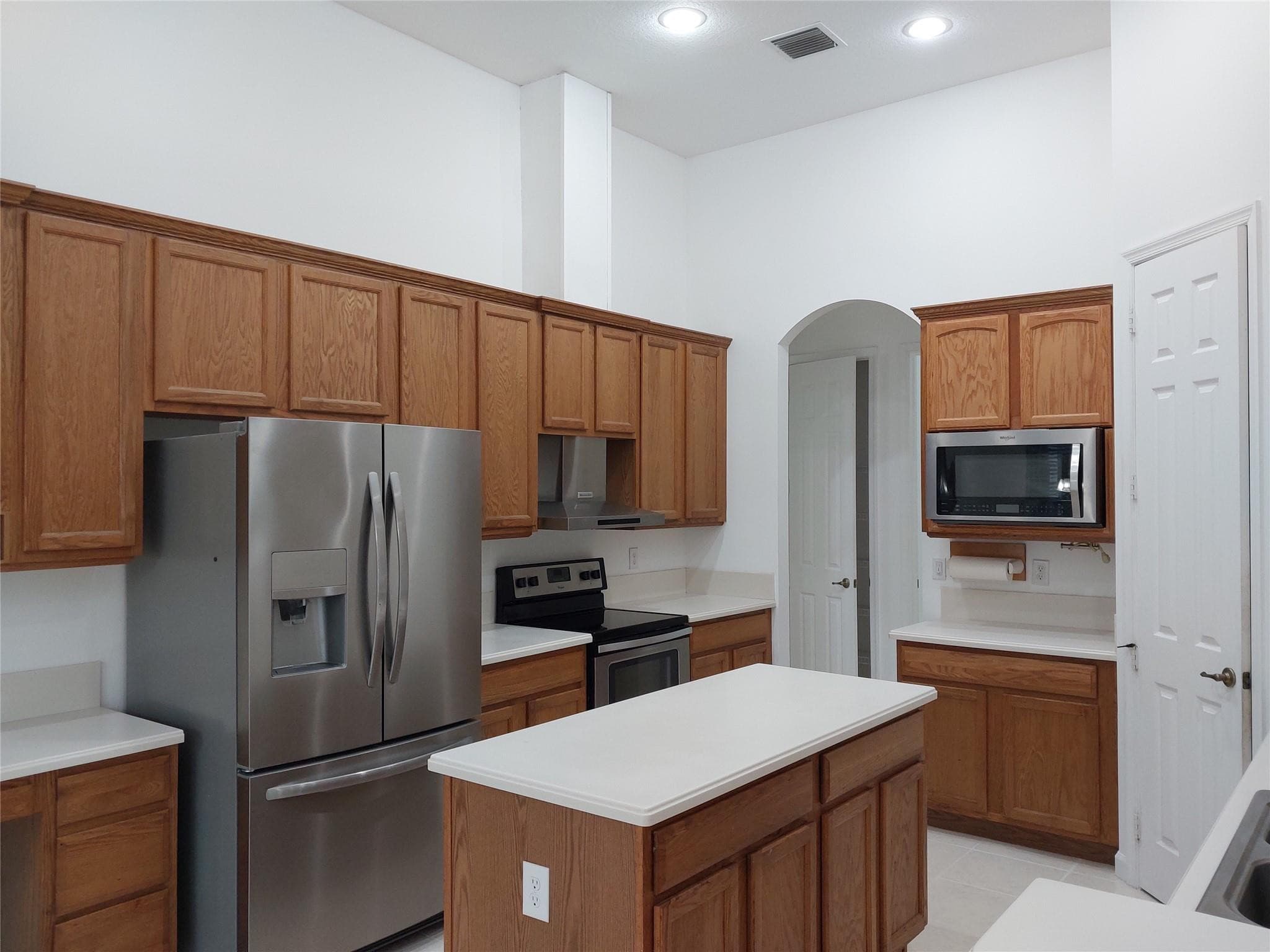 7042 SE Bay Hill Drive, Stuart, FL 34997 — photo 6 of 10