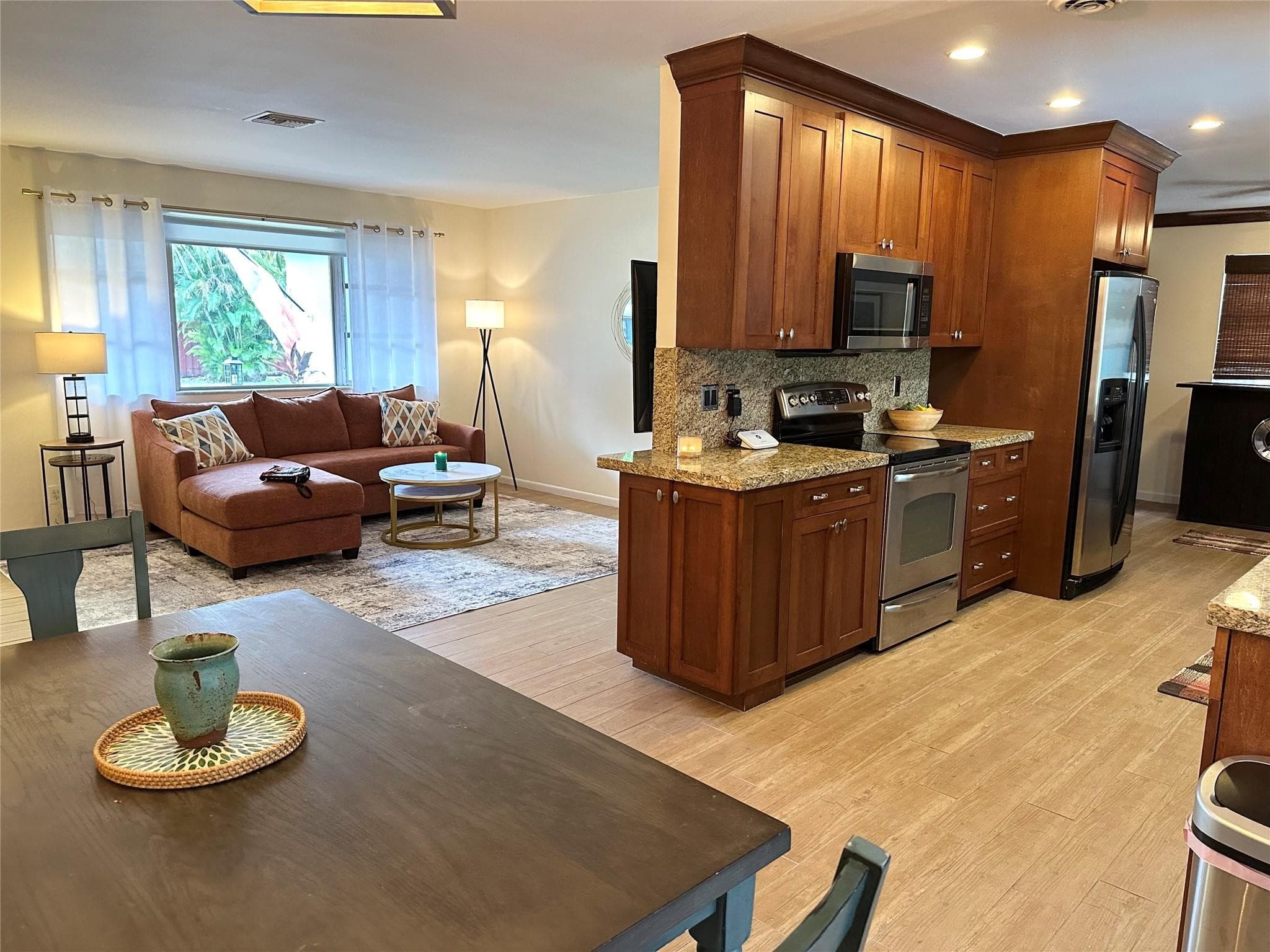 4201 Thomas Street, Hollywood, FL 33021 — photo 8 of 45