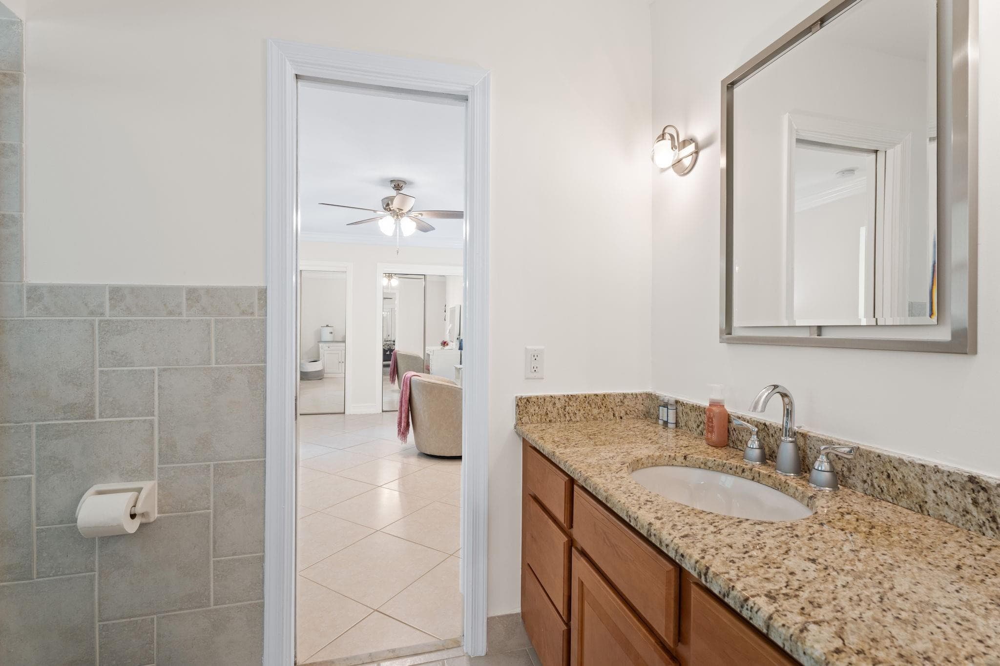 5570 NE 26 Avenue, Fort Lauderdale, FL 33308 — photo 25 of 55