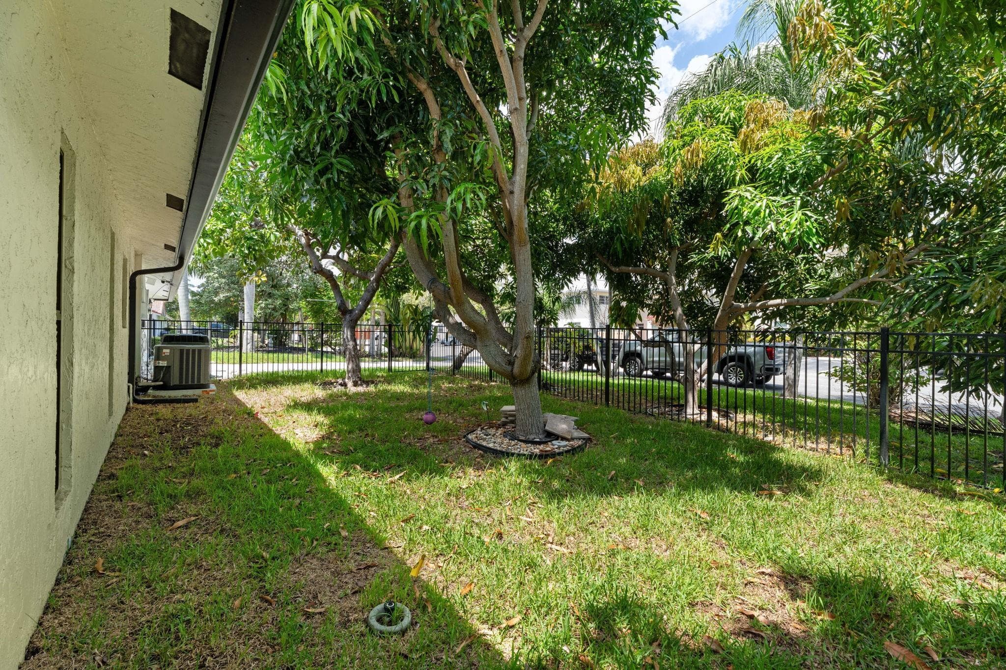 5570 NE 26 Avenue, Fort Lauderdale, FL 33308 — photo 41 of 55