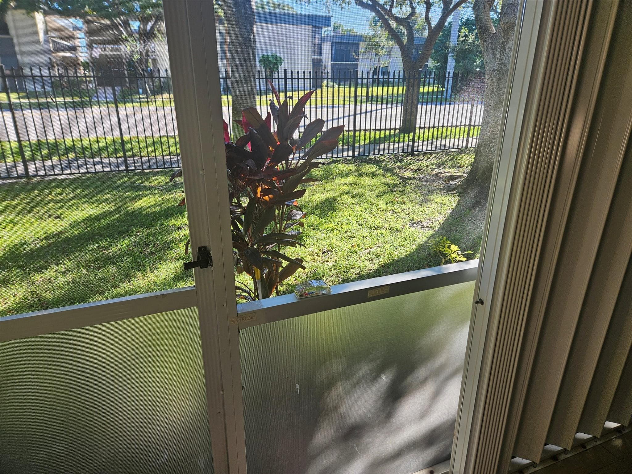 959 SE 2nd Avenue 117, Deerfield Beach, FL 33441 — photo 14 of 45