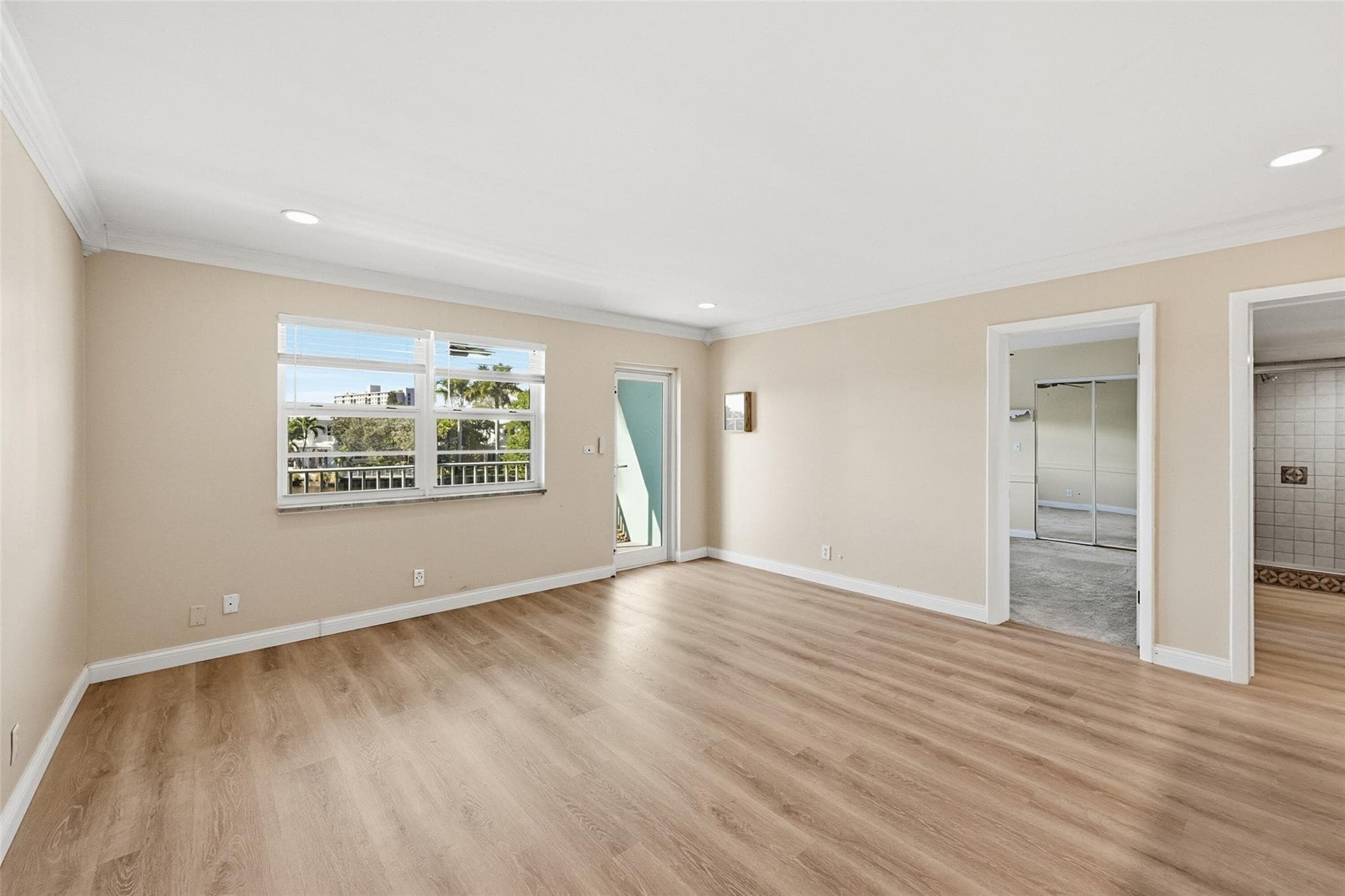 801 NE 18th Court 202, Fort Lauderdale, FL 33305 — photo 11 of 47