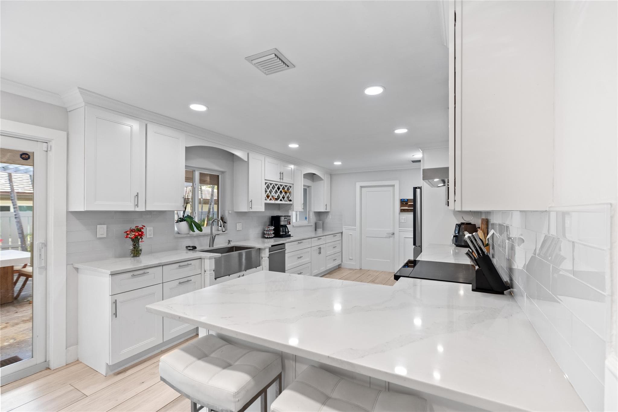 2615 NE 26th Street, Fort Lauderdale, FL 33305 — photo 20 of 67