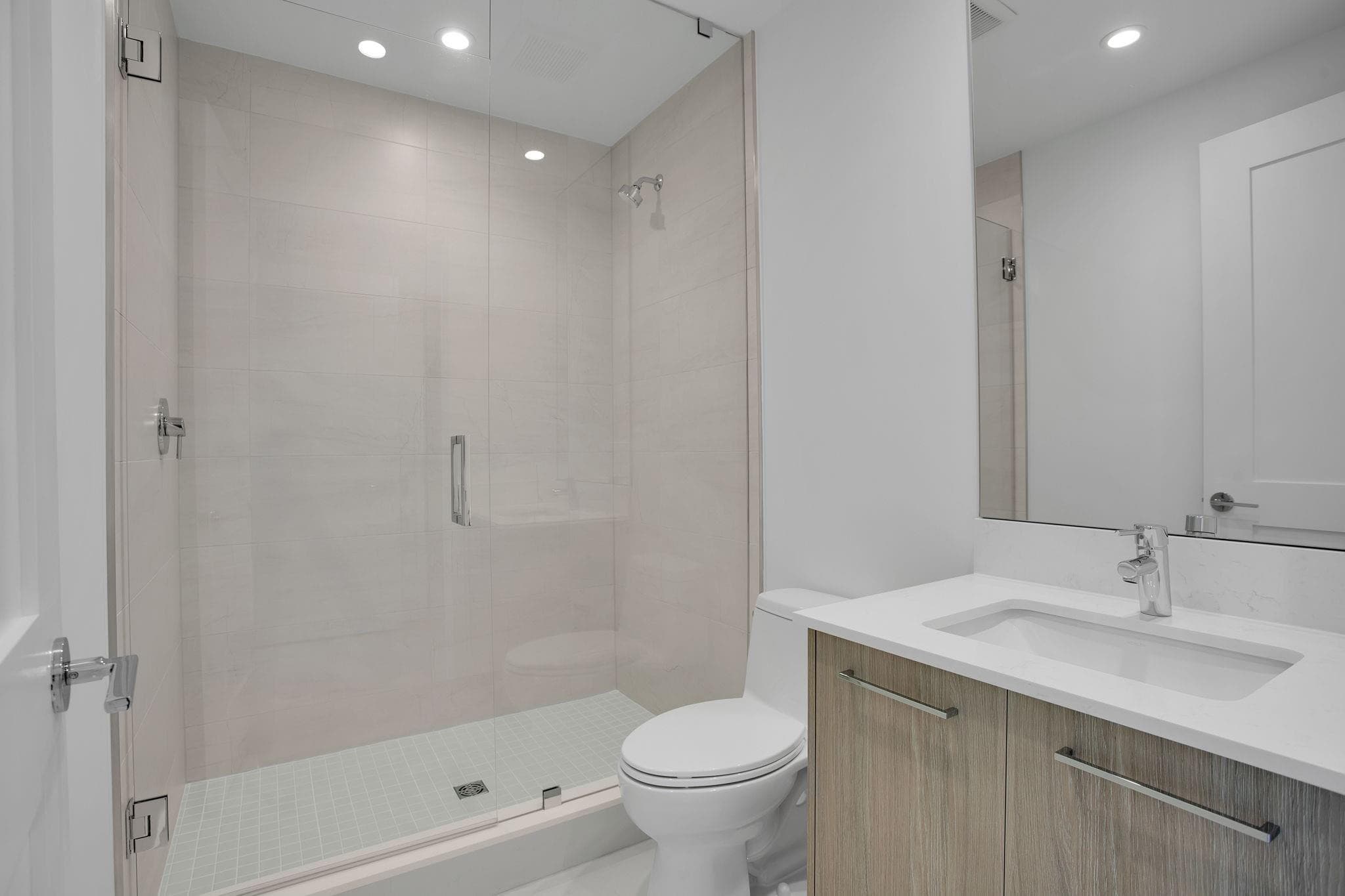151 N Seabreeze Blv E-1204, Fort Lauderdale, FL 33304 — photo 38 of 75