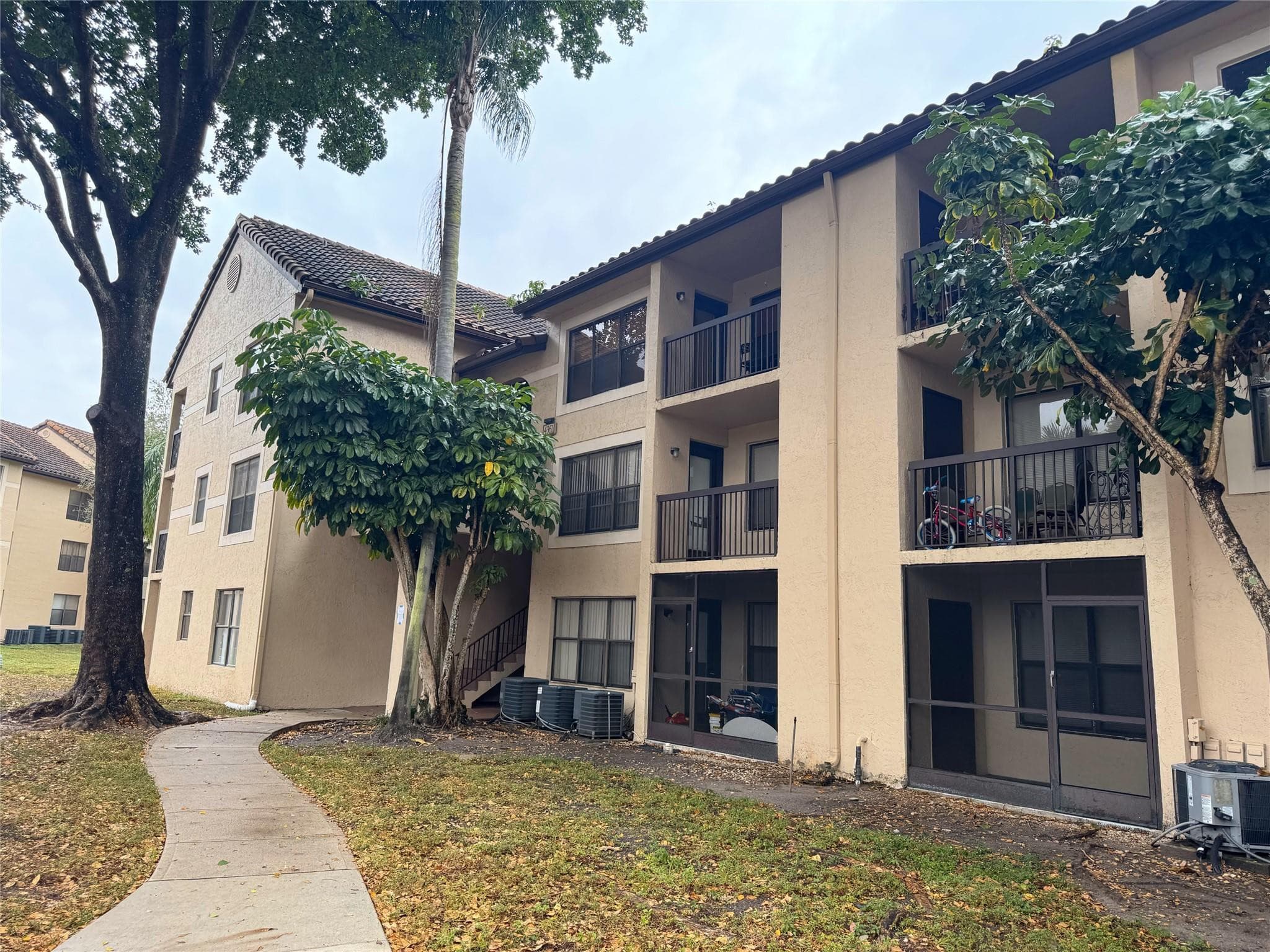 4361 W Mcnab Road 17, Pompano Beach, FL 33069 — photo 1 of 42