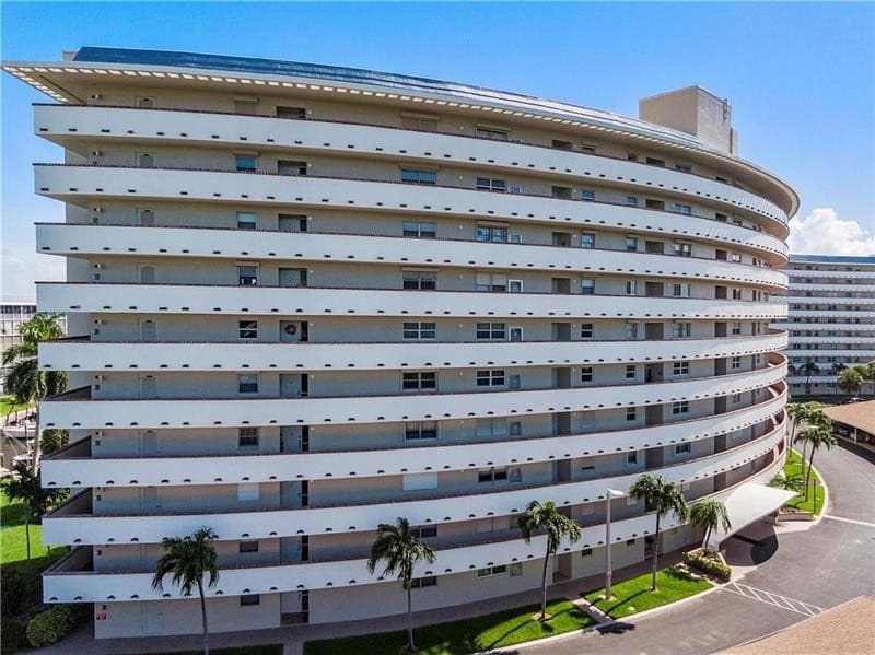 1301 E Hillsboro Boulevard 205, Deerfield Beach, FL 33441 — photo 1 of 37