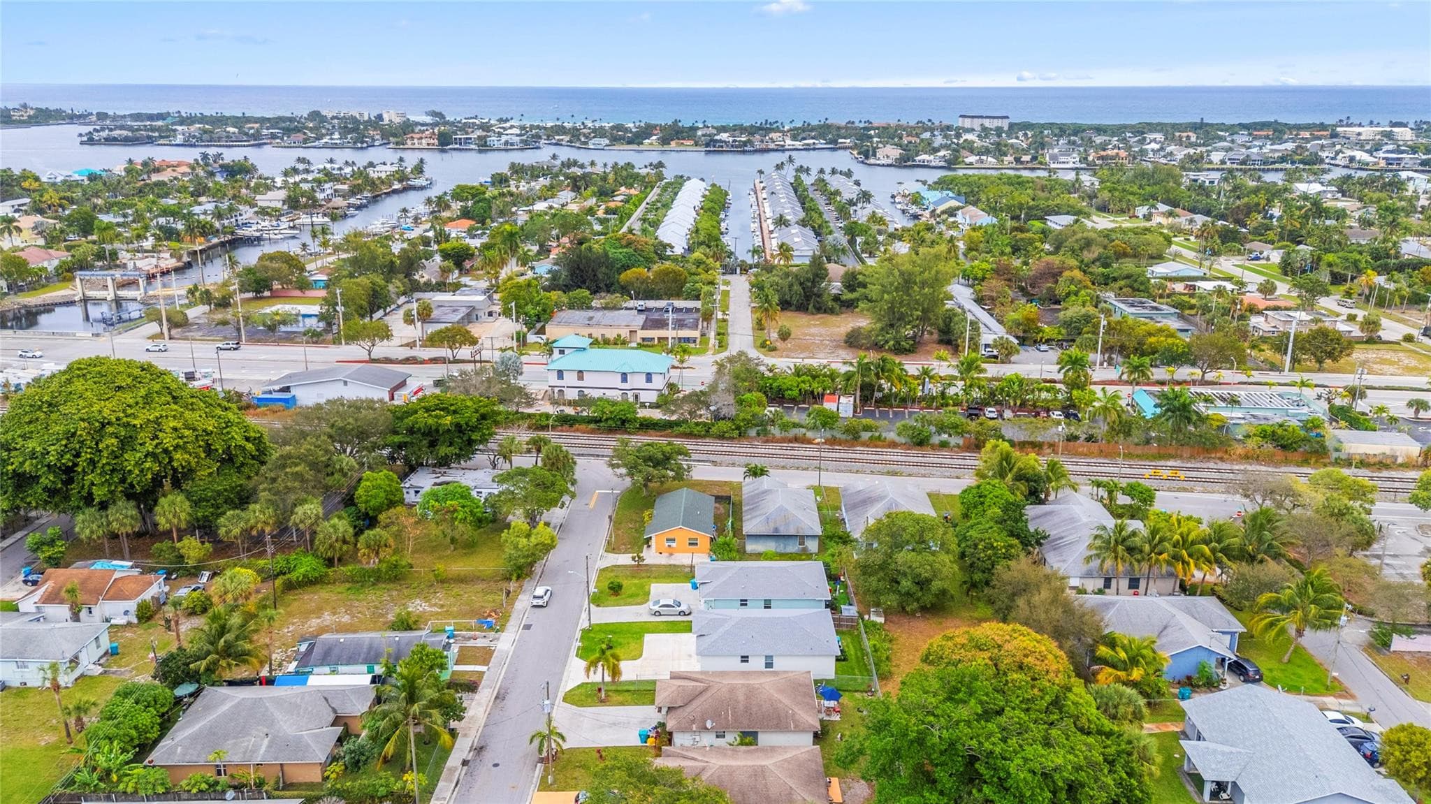 416 NE 12th Avenue, Boynton Beach, FL 33435 — photo 8 of 43