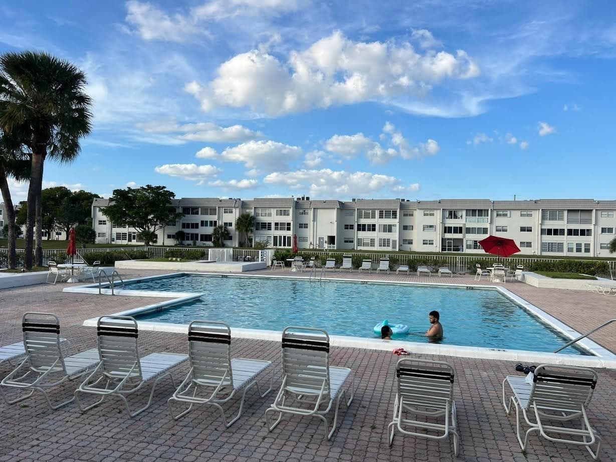 8200 Sunrise Lakes Boulevard 212, Sunrise, FL 33322 — photo 19 of 19
