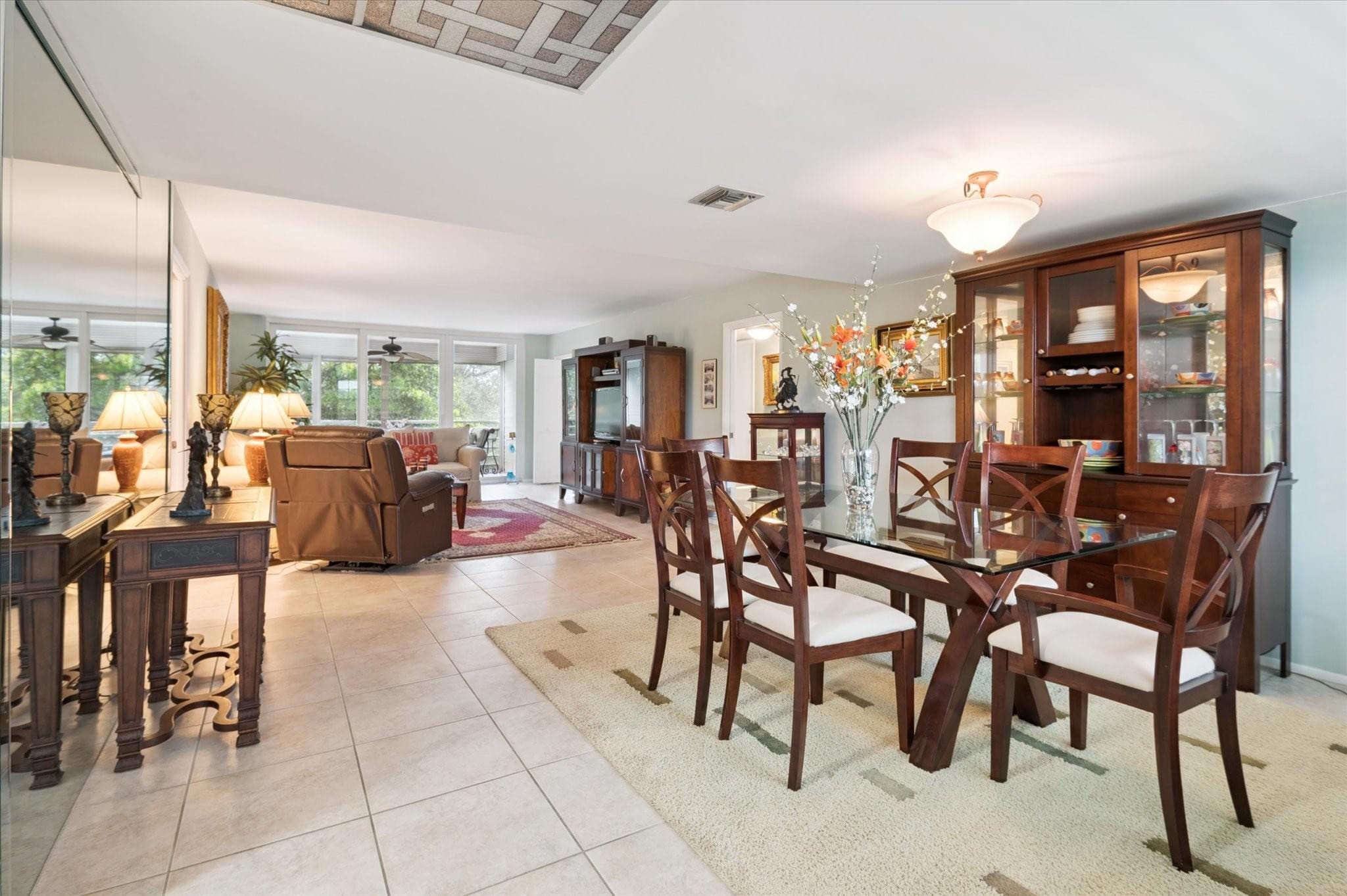 3900 Oaks Clubhouse Drive 409, Pompano Beach, FL 33069 — photo 2 of 15