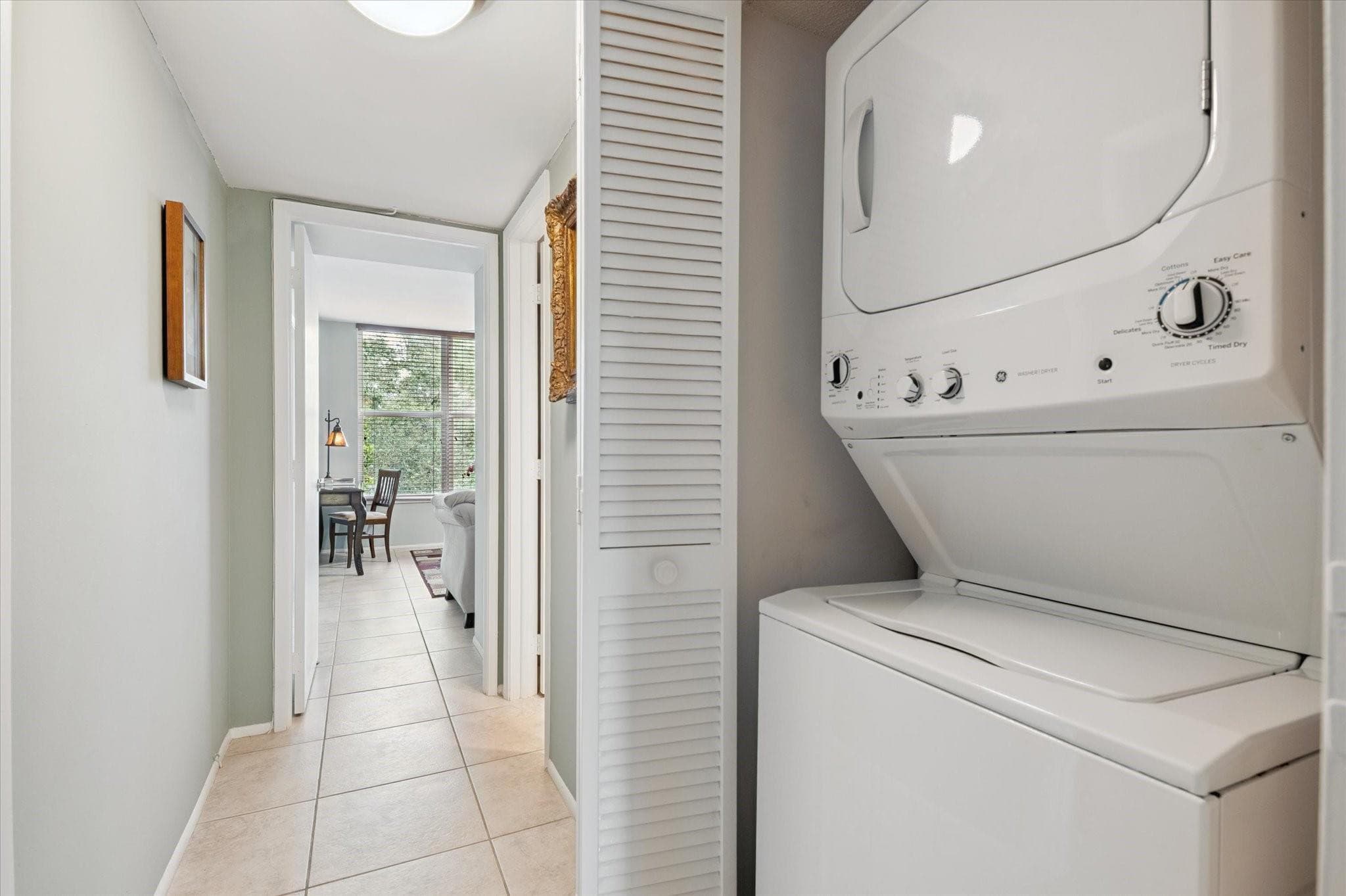 3900 Oaks Clubhouse Drive 409, Pompano Beach, FL 33069 — photo 13 of 15