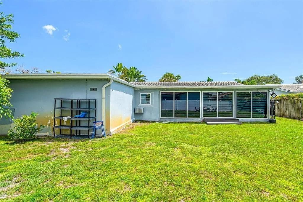 4100 N 36th Avenue, Hollywood, FL 33021 — photo 13 of 13