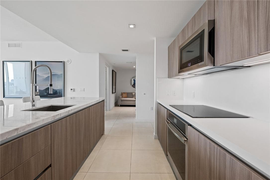 401 N Birch Road 614, Fort Lauderdale, FL 33304 — photo 7 of 22