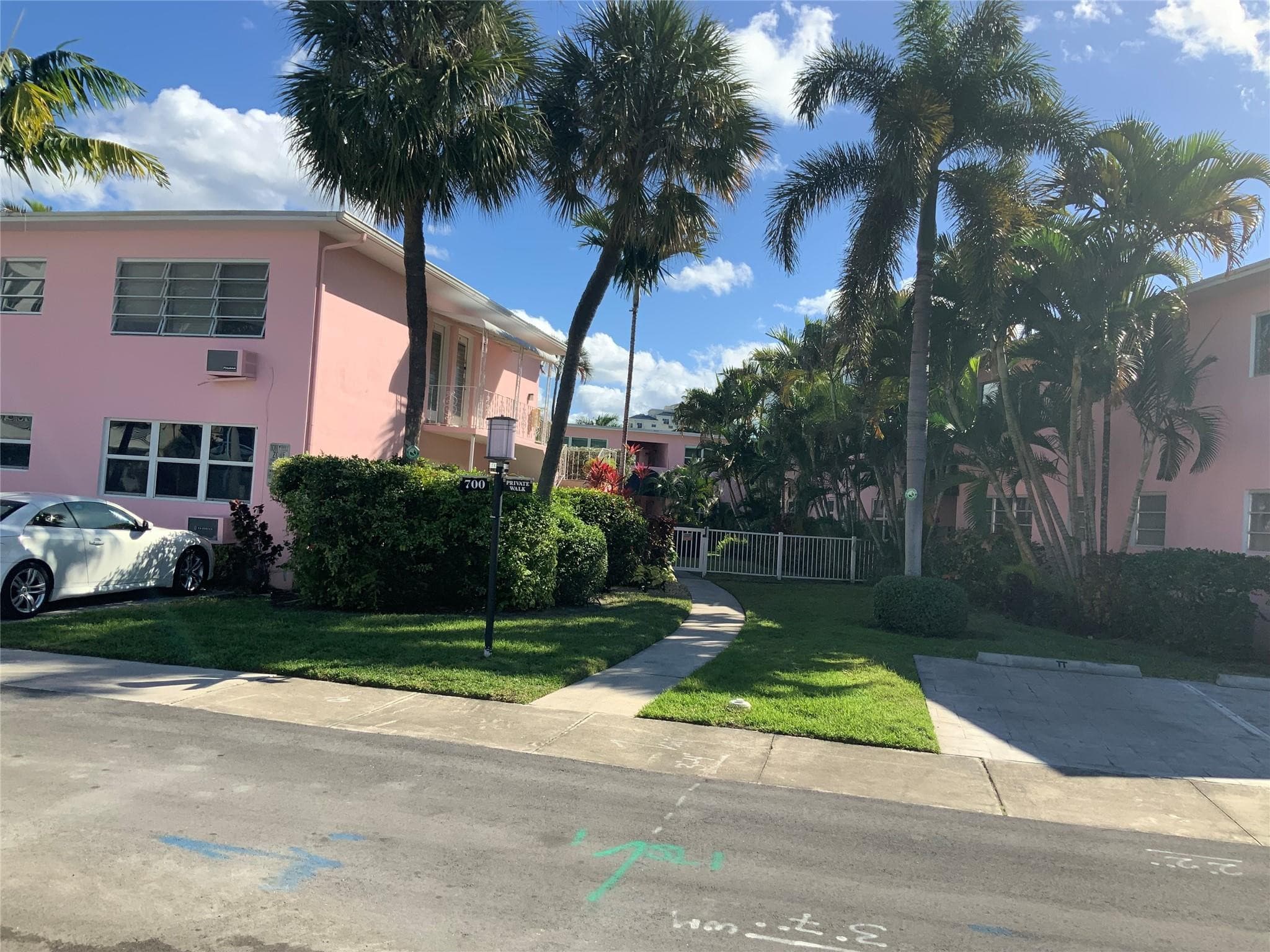 700 Bayshore Drive 13, Fort Lauderdale, FL 33304 — photo 23 of 25