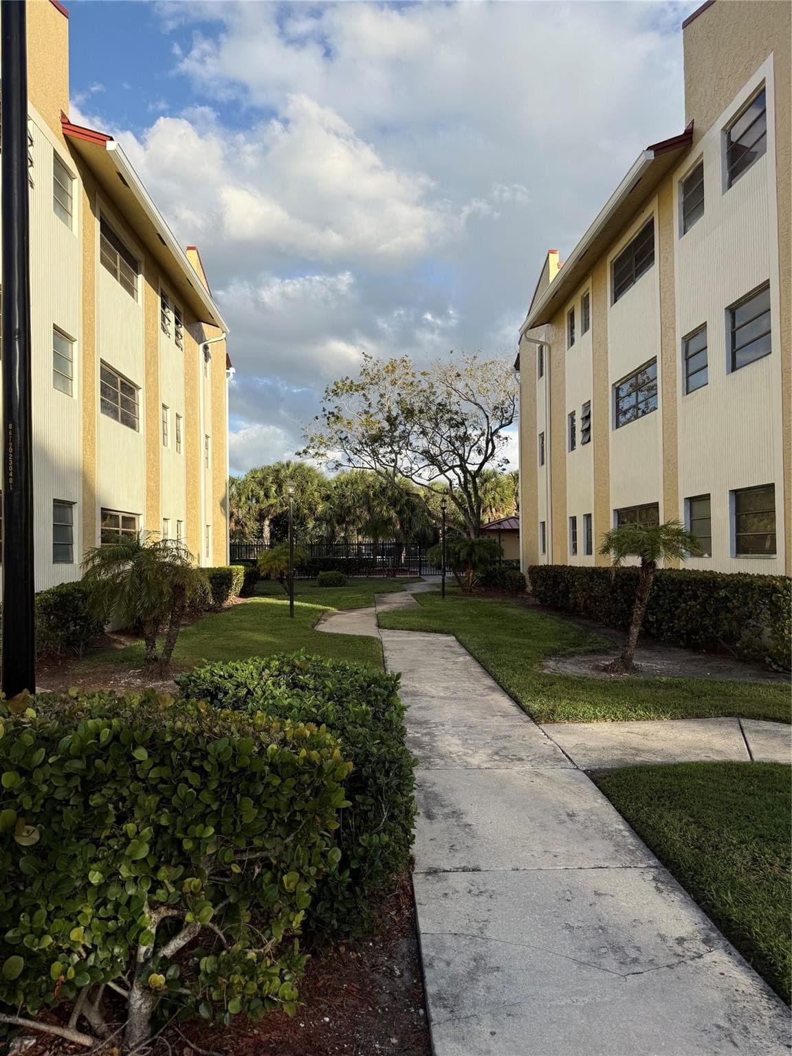 2075 Coral Ridge Drive 2075, Coral Springs, FL 33071 — photo 2 of 39