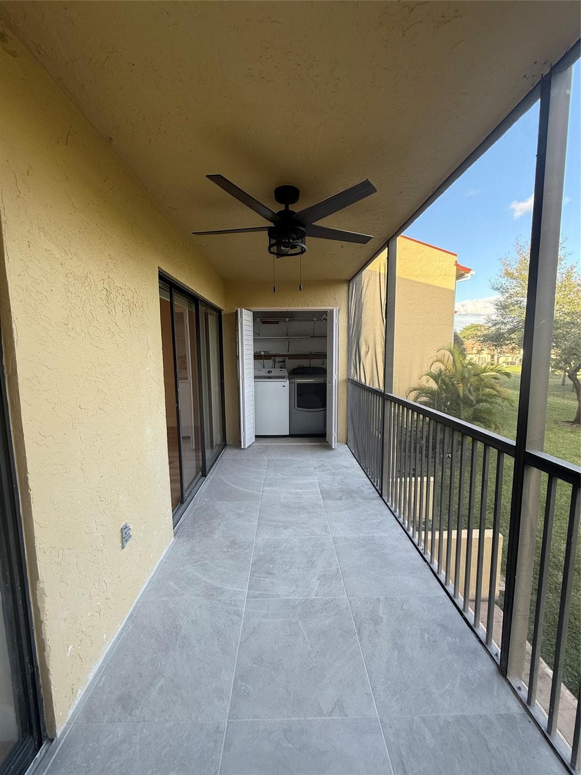 2075 Coral Ridge Drive 2075, Coral Springs, FL 33071 — photo 34 of 39