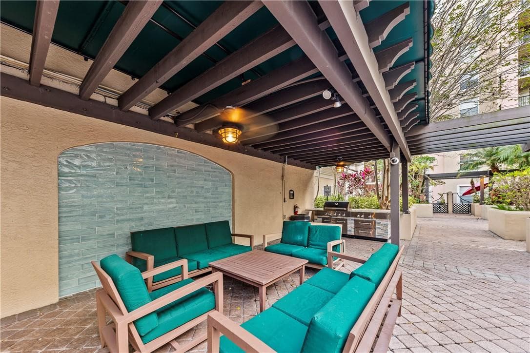 520 SE 5th Avenue 2404, Fort Lauderdale, FL 33301 — photo 39 of 50