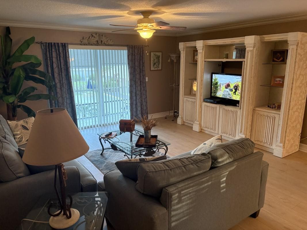 700 Layne Bl 212, Hallandale Beach, FL 33009 — photo 17 of 24