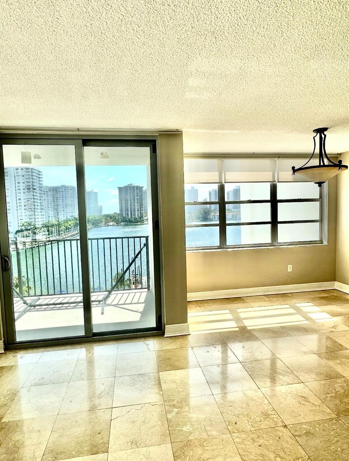 2750 NE 183rd Street 709, Aventura, FL 33160 — photo 2 of 14