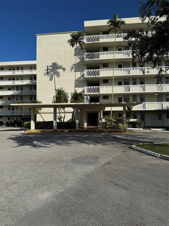 2859 Leonard Drive G414, Aventura, FL 33160 — photo 3 of 28