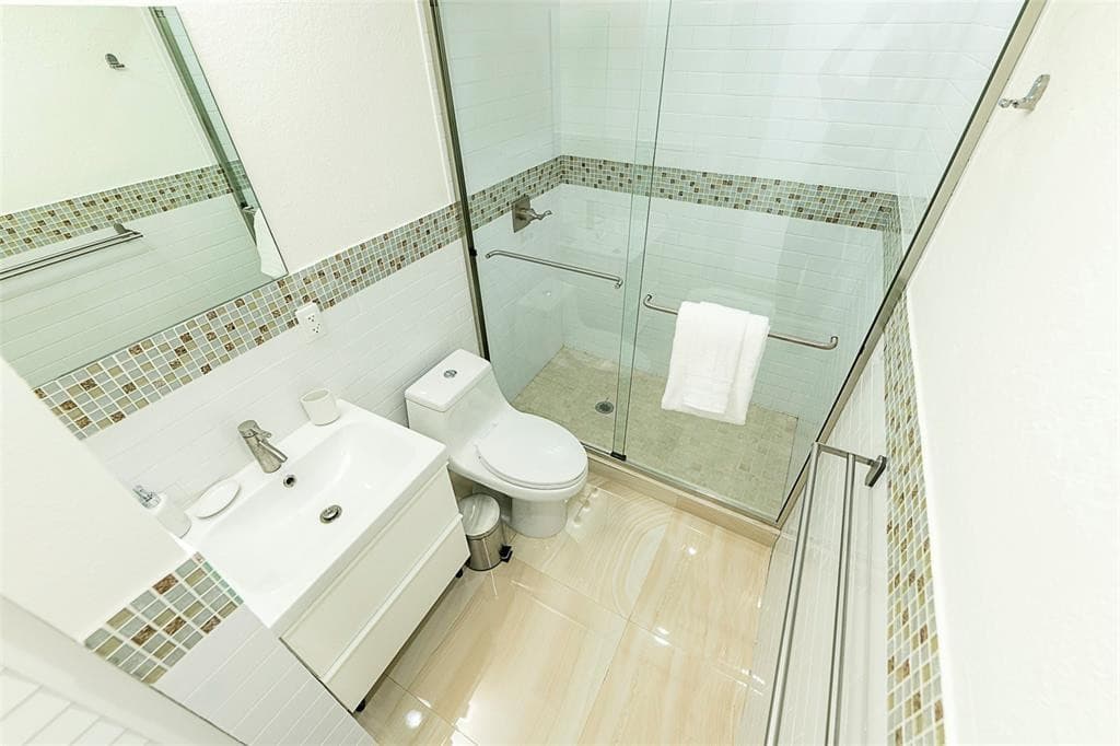 1162 Hayes Street, Hollywood, FL 33019 — photo 21 of 38
