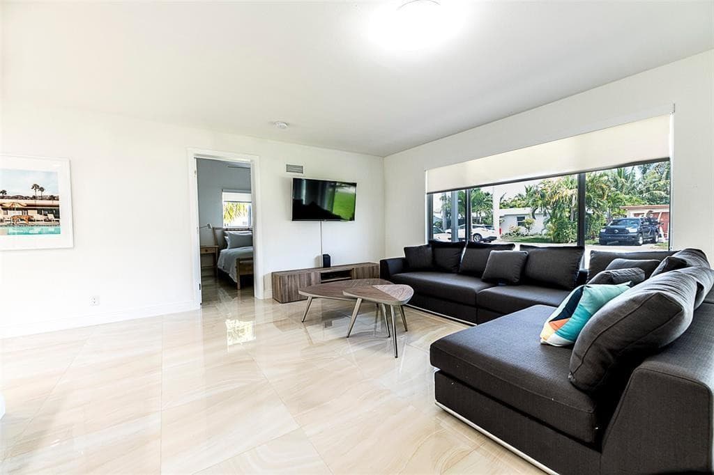 1162 Hayes Street, Hollywood, FL 33019 — photo 28 of 38