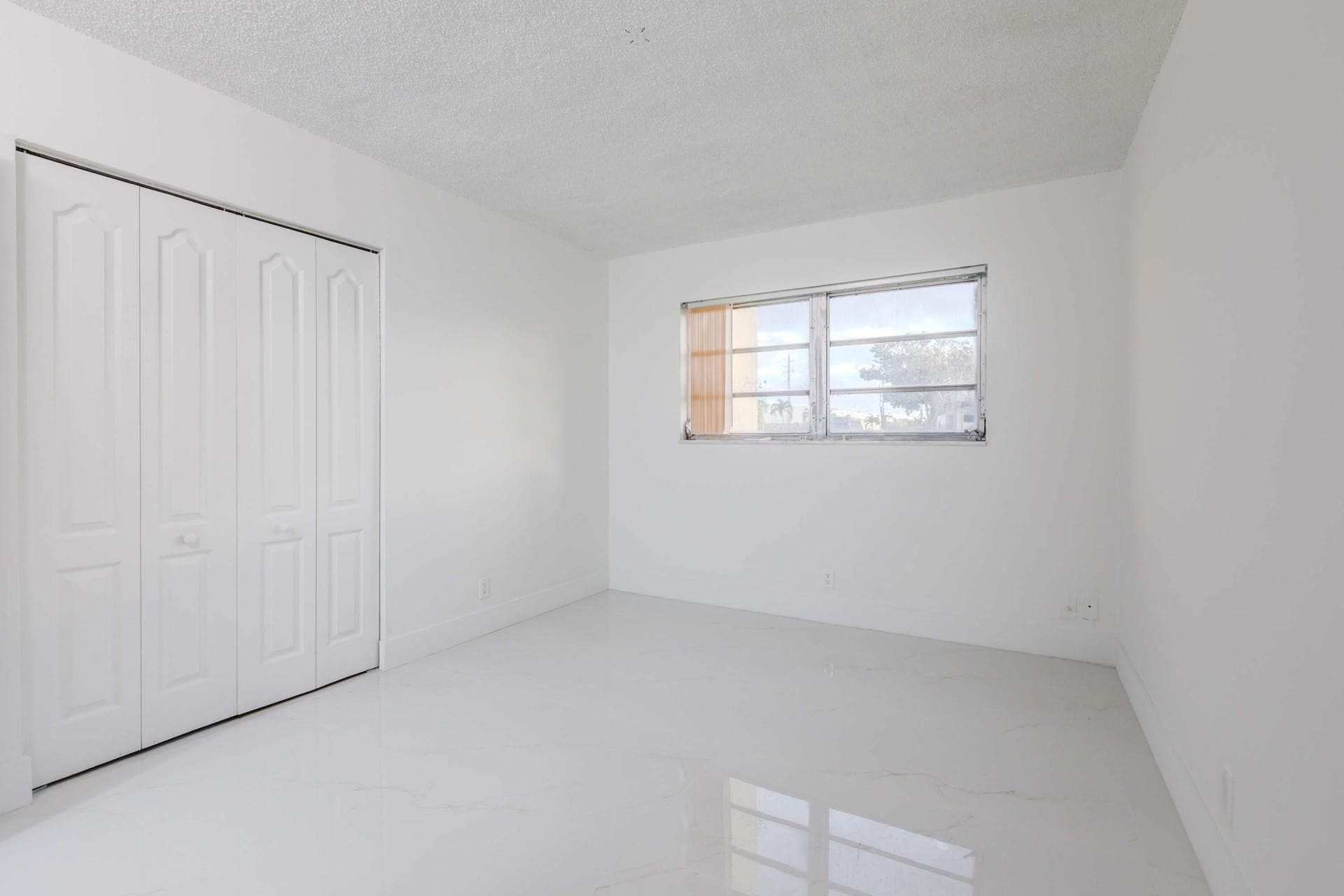 2401 NW 41st Avenue 101, Lauderhill, FL 33313 — photo 12 of 19