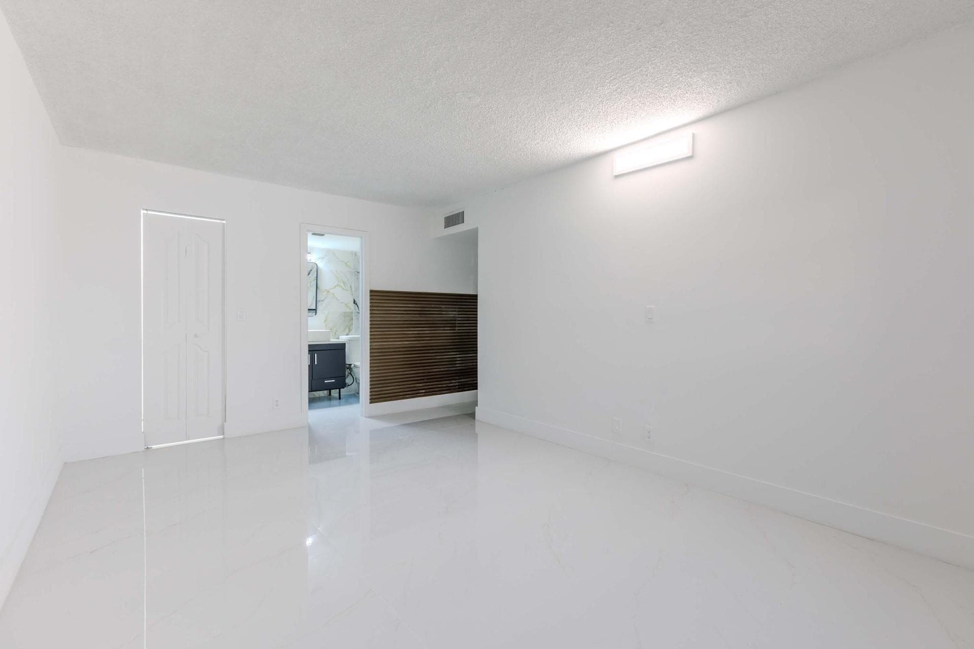 2401 NW 41st Avenue 101, Lauderhill, FL 33313 — photo 13 of 19