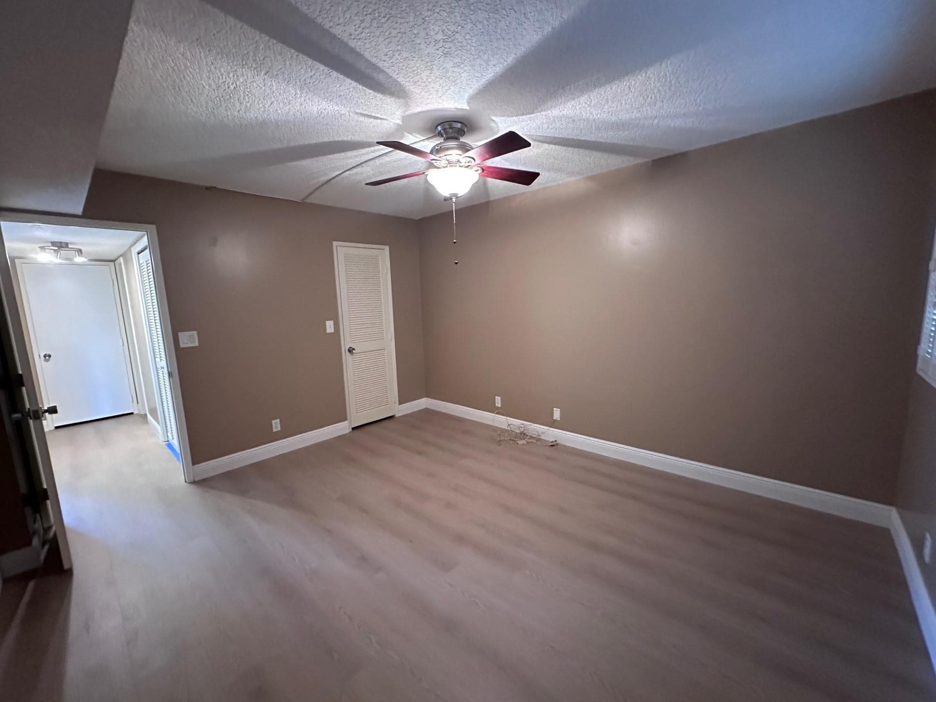 3850 Oaks Clubhouse Drive 403, Pompano Beach, FL 33069 — photo 11 of 20