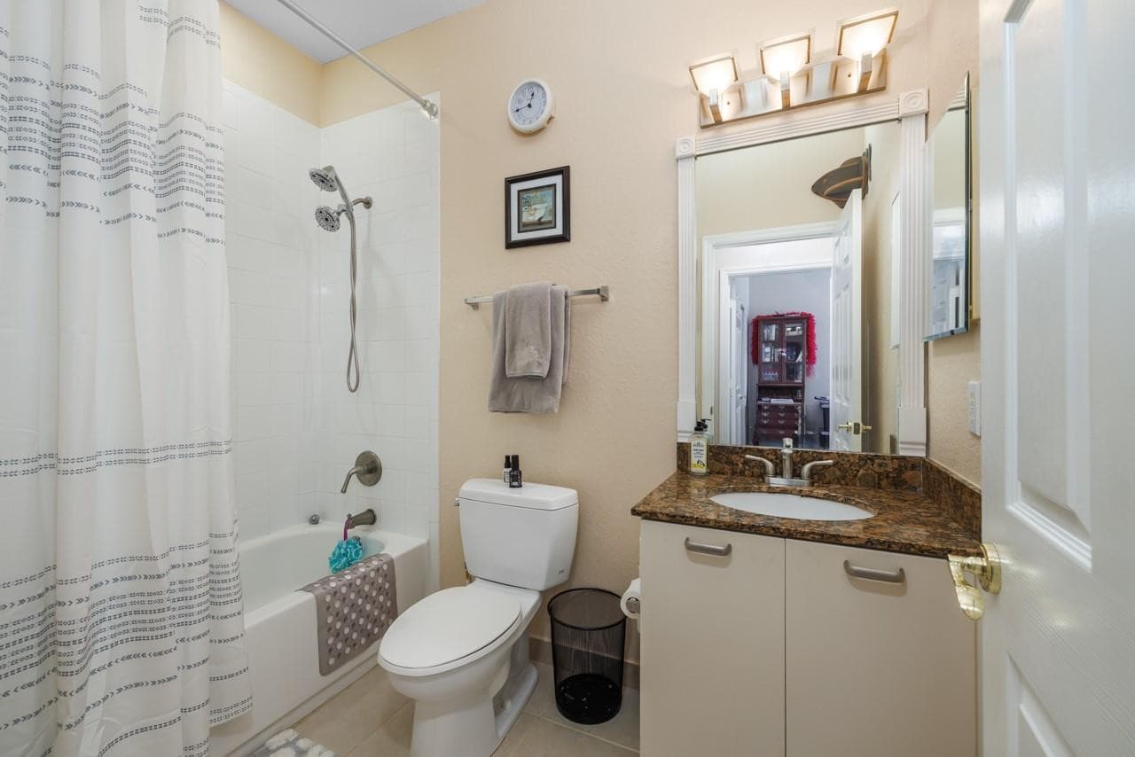55 SE Palermo Court 105, Stuart, FL 34994 — photo 28 of 40