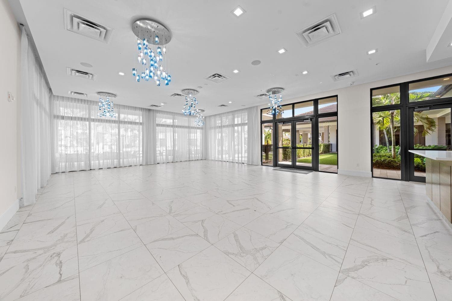 8225 Central Park Boulevard, Doral, FL 33166 — photo 58 of 75